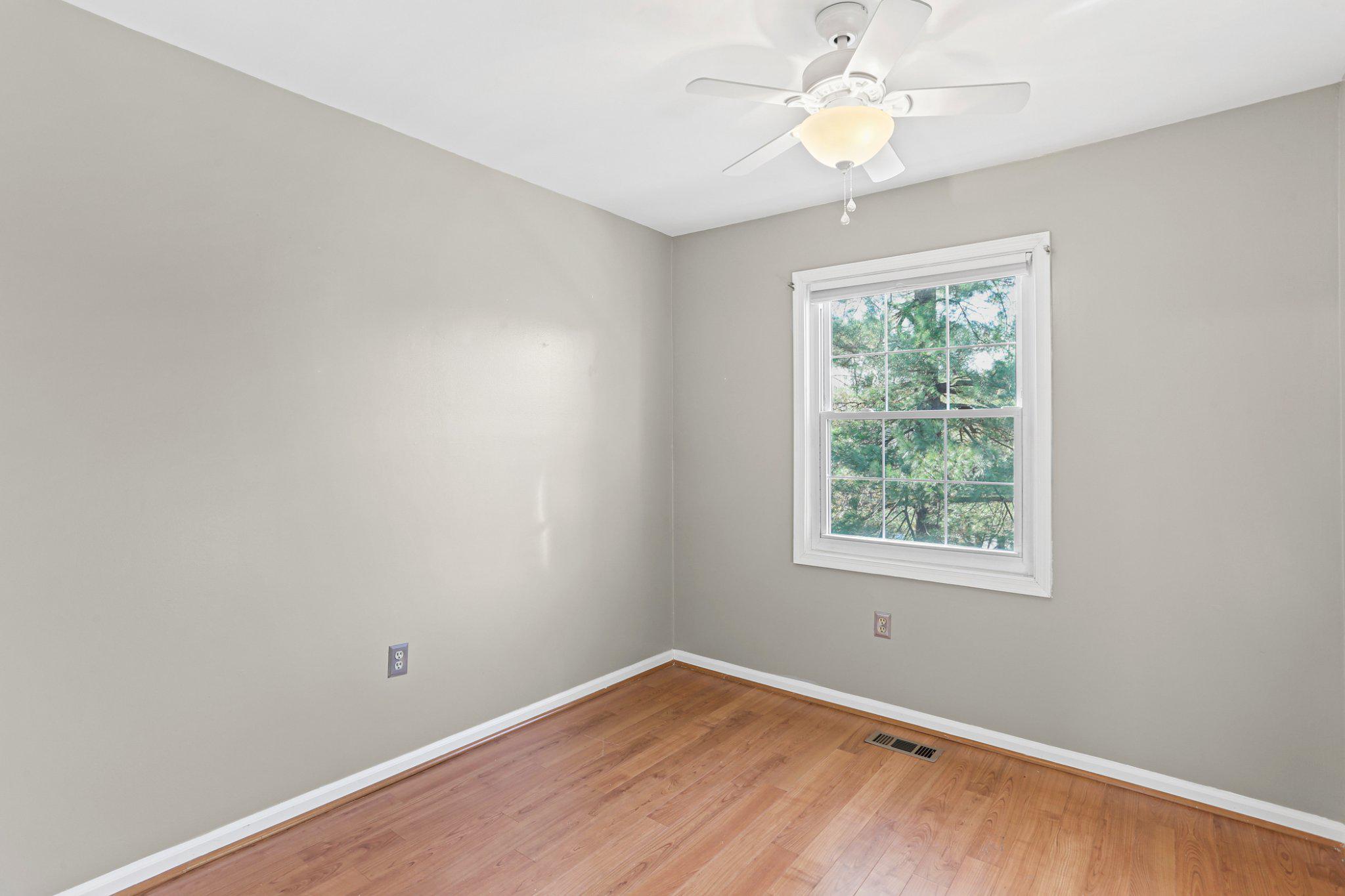 CROFTON MEWS CONDO - Residential