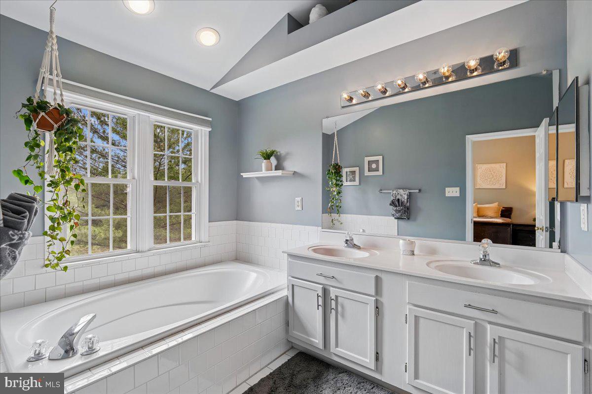 WILLOWOOD - Residential
