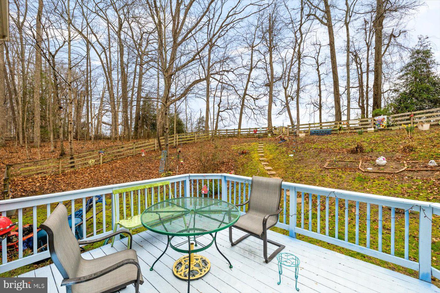 PRESIDENTIAL LAKES - Residential