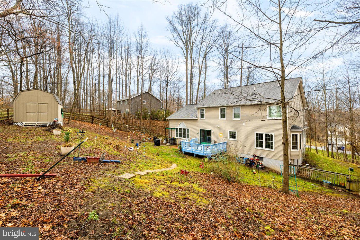 PRESIDENTIAL LAKES - Residential