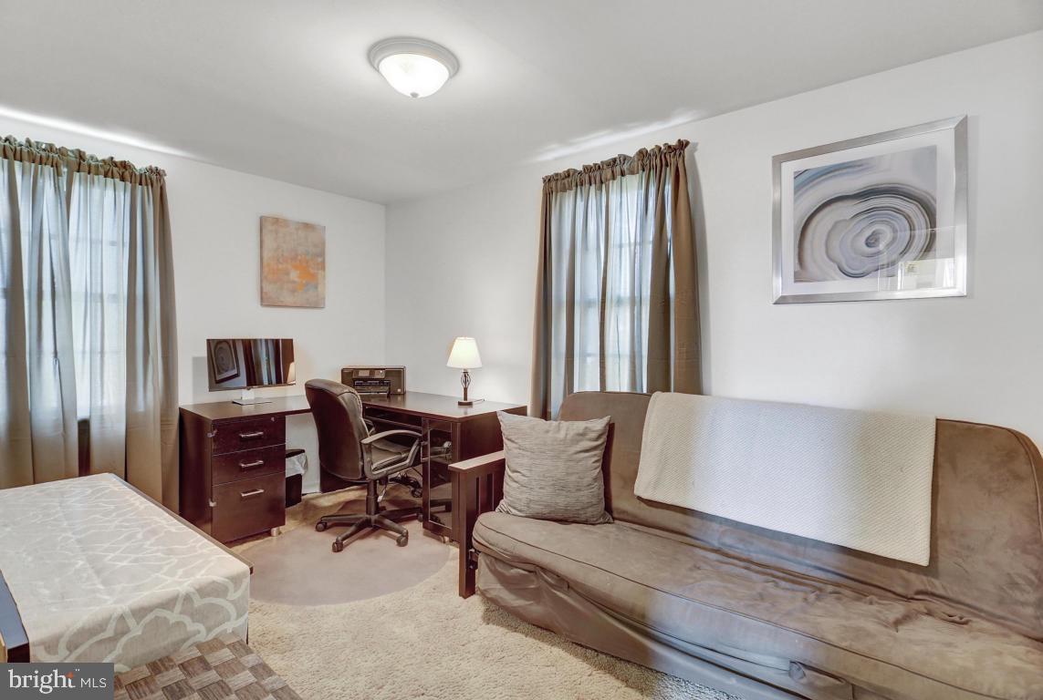 GLEN MOORE - Residential