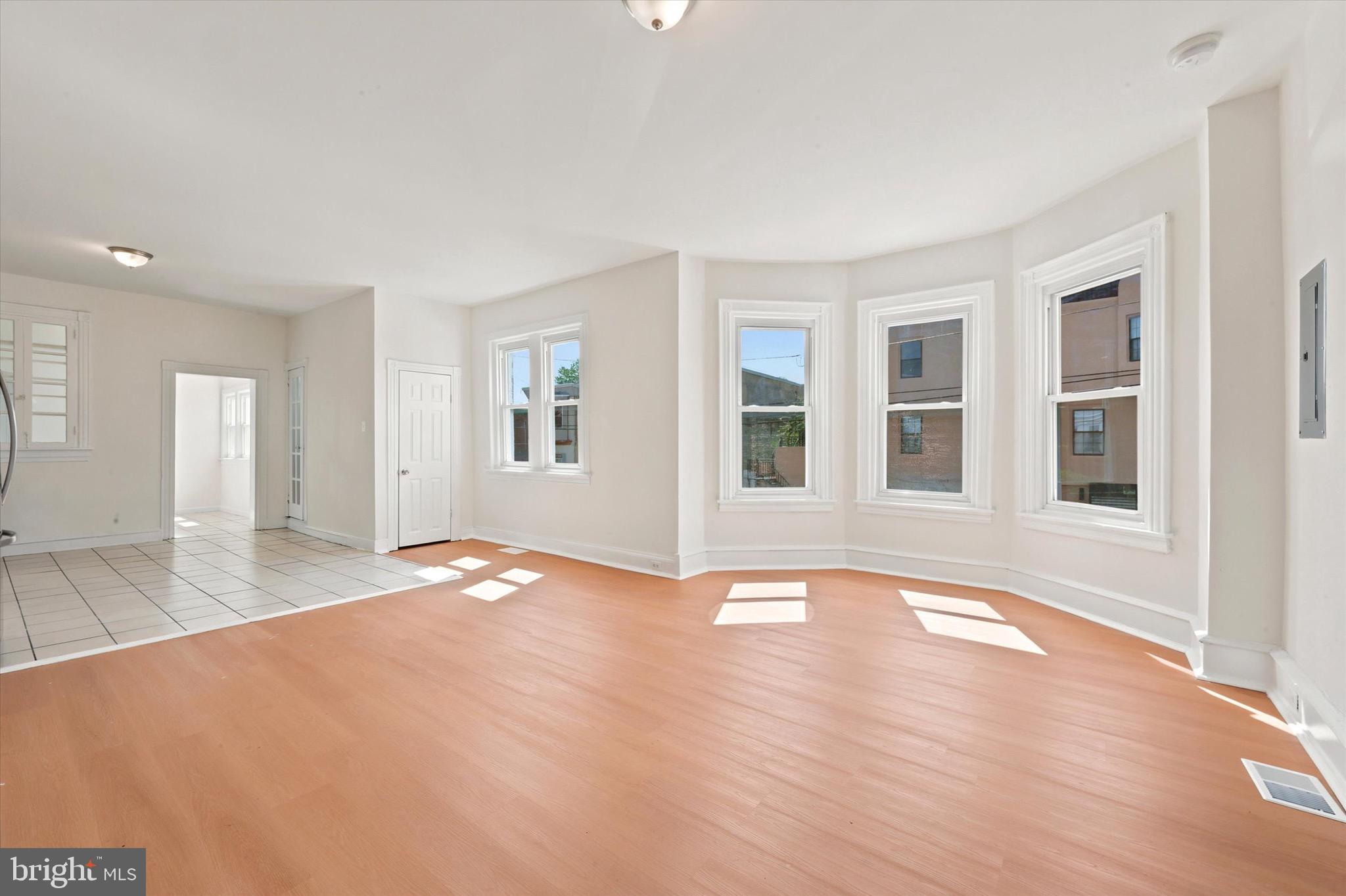 COBBS CREEK - Residential