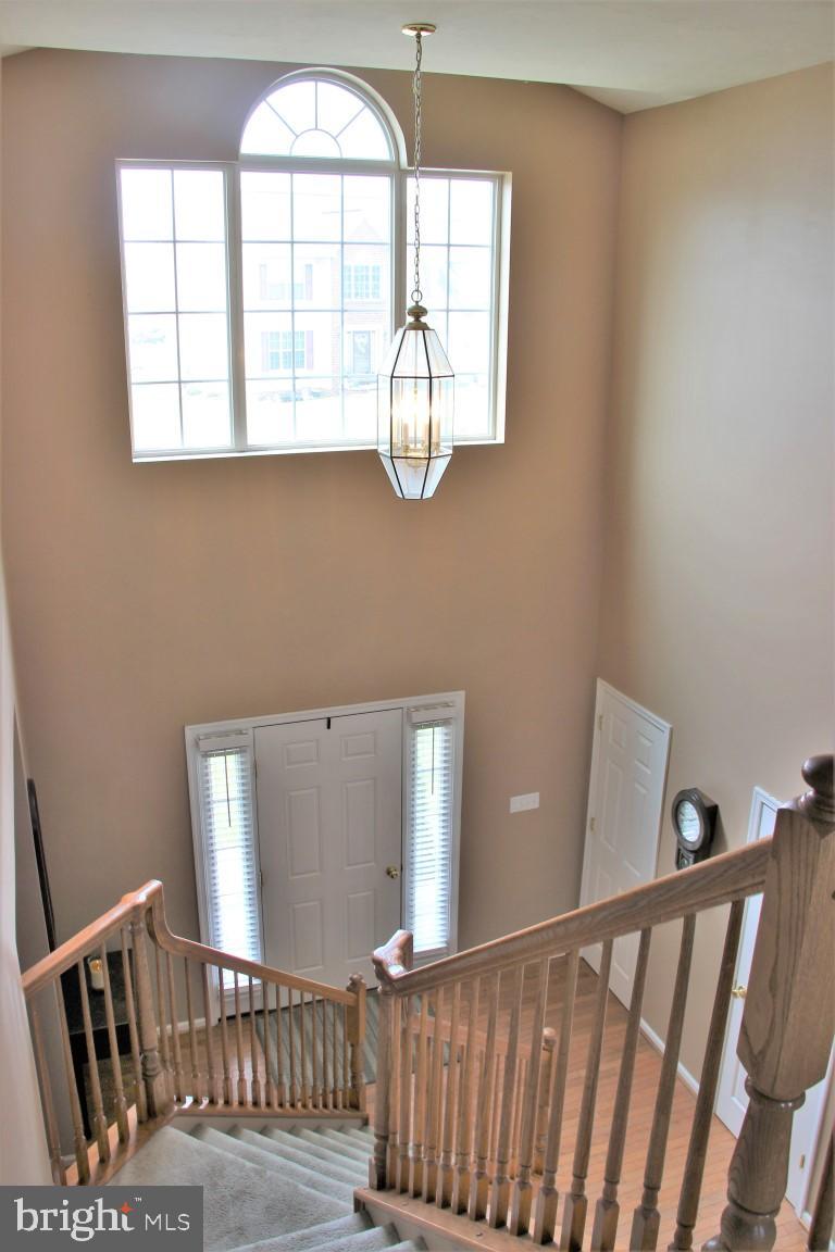 VINTAGE ACRES - Residential