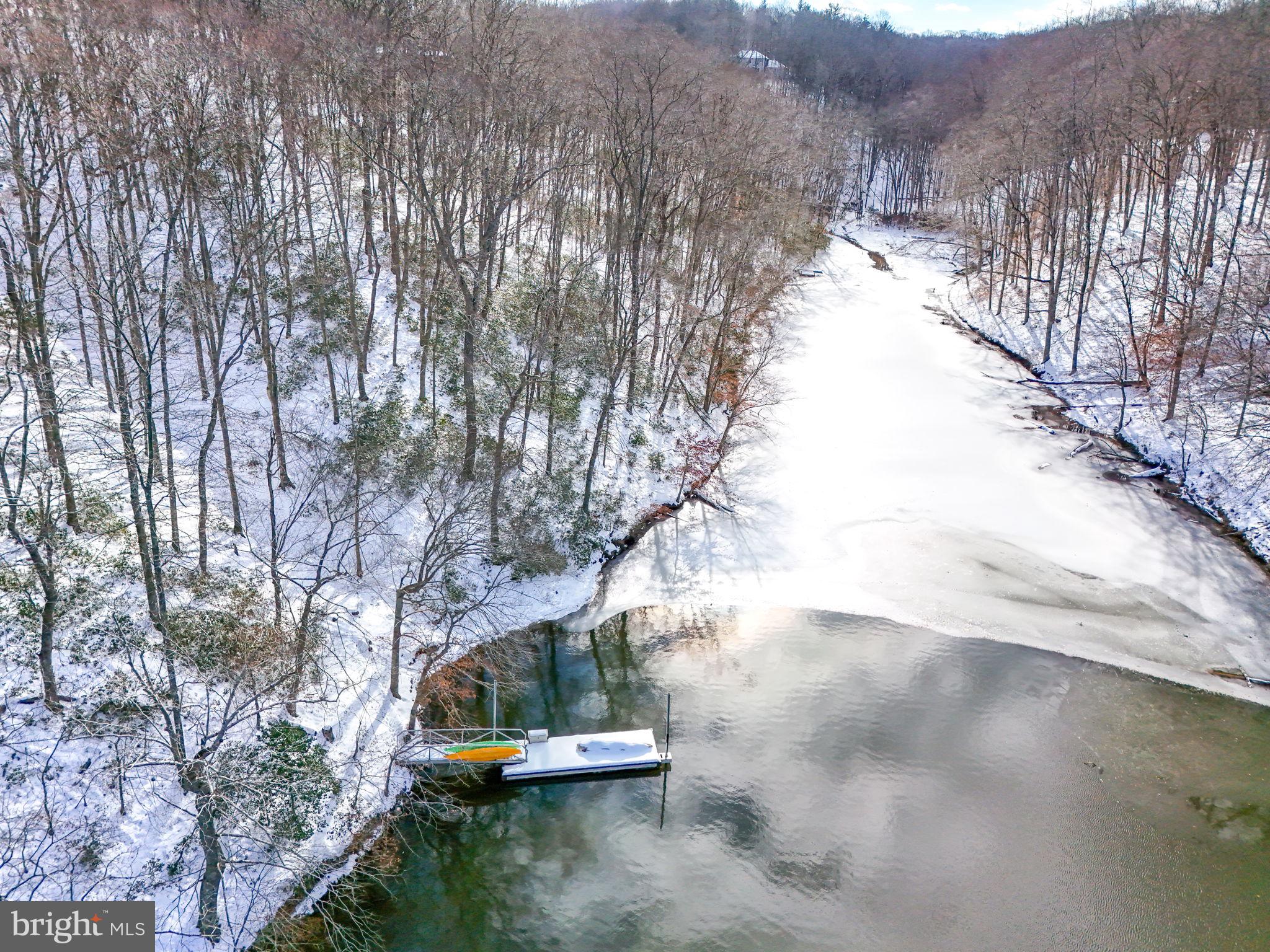 OCCOQUAN OAKS - Residential