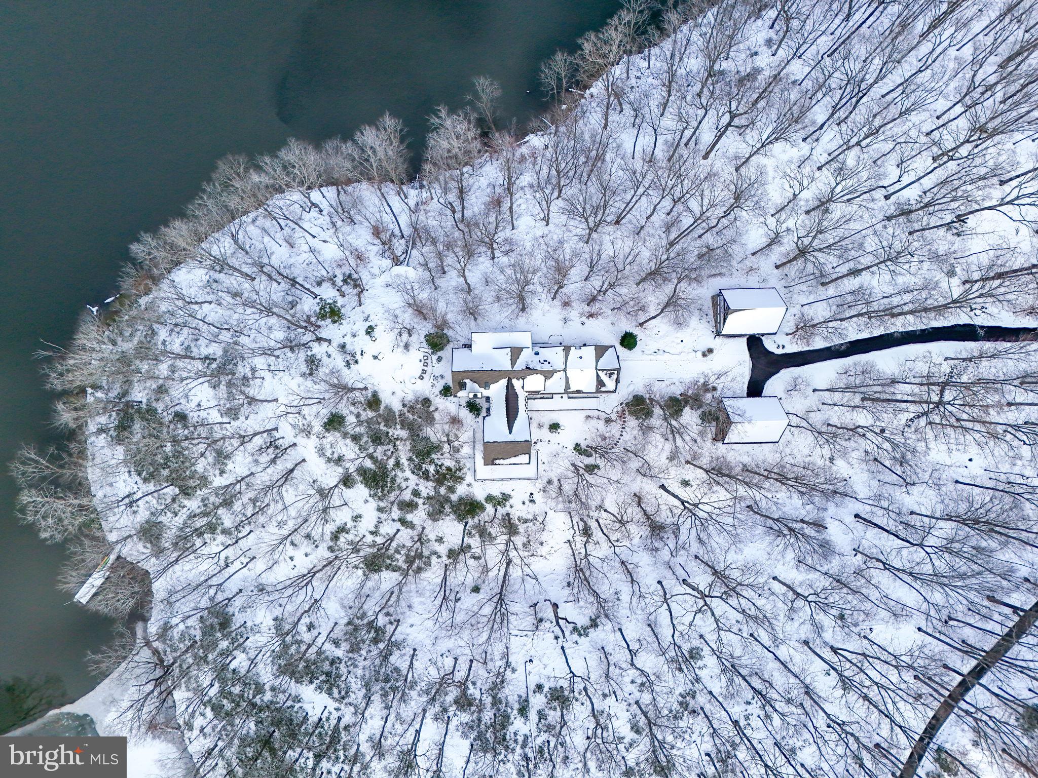 OCCOQUAN OAKS - Residential