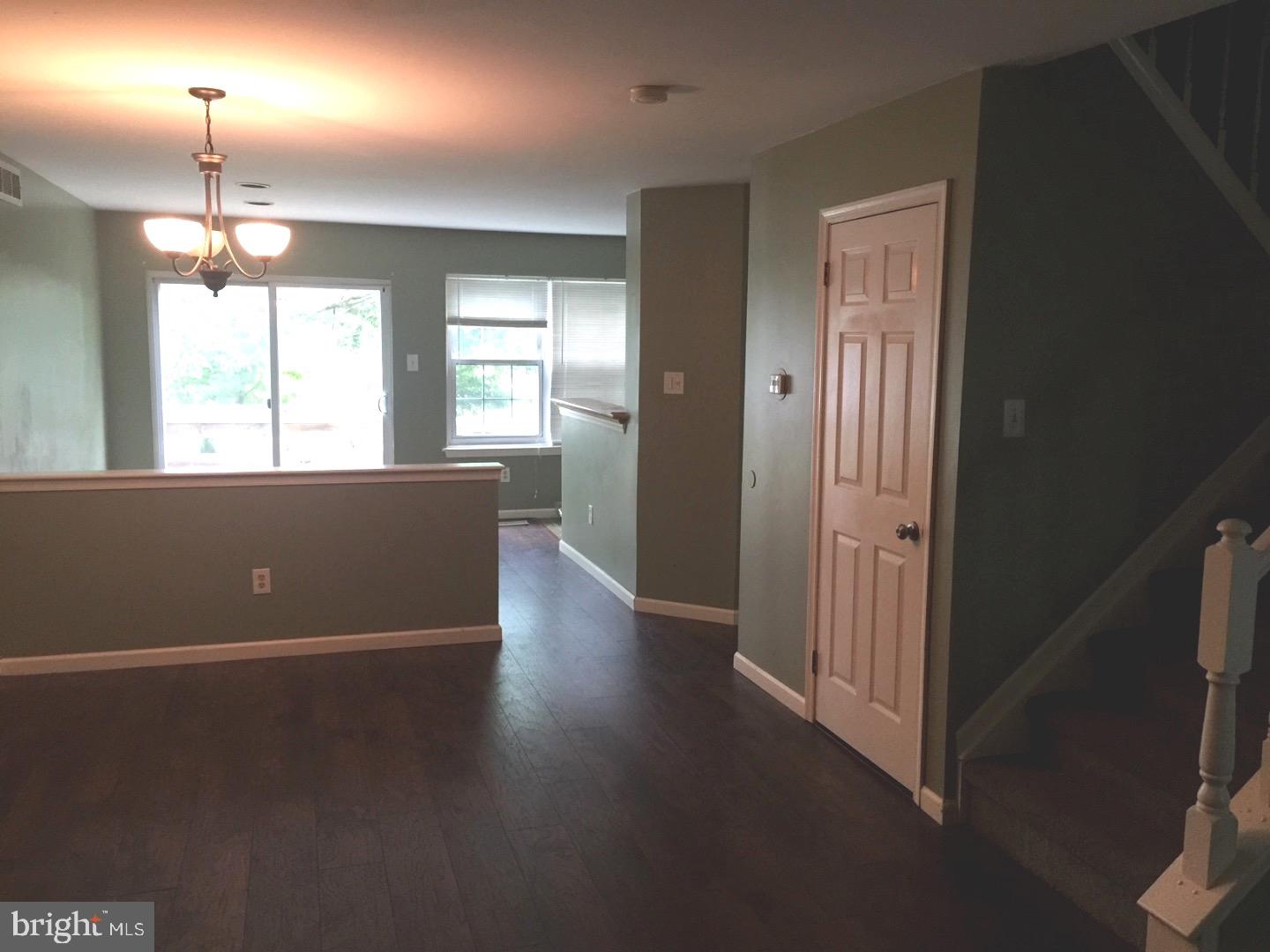 OXFORD CROSSING - Residential