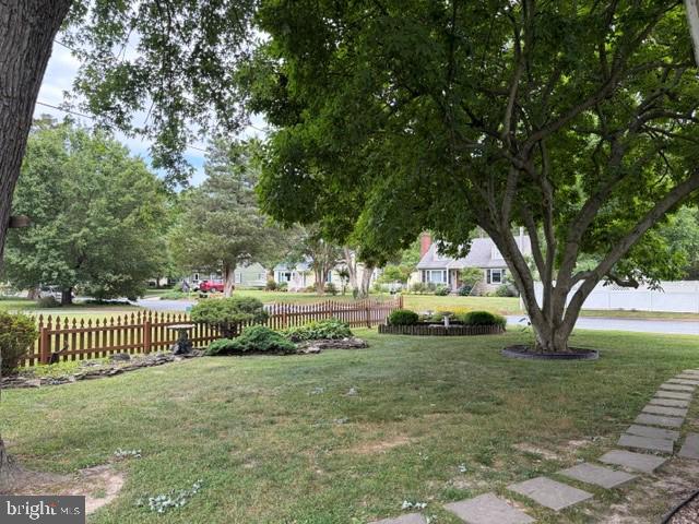 EASTON - Residential