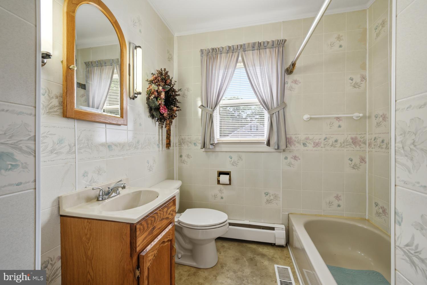 EASTON - Residential