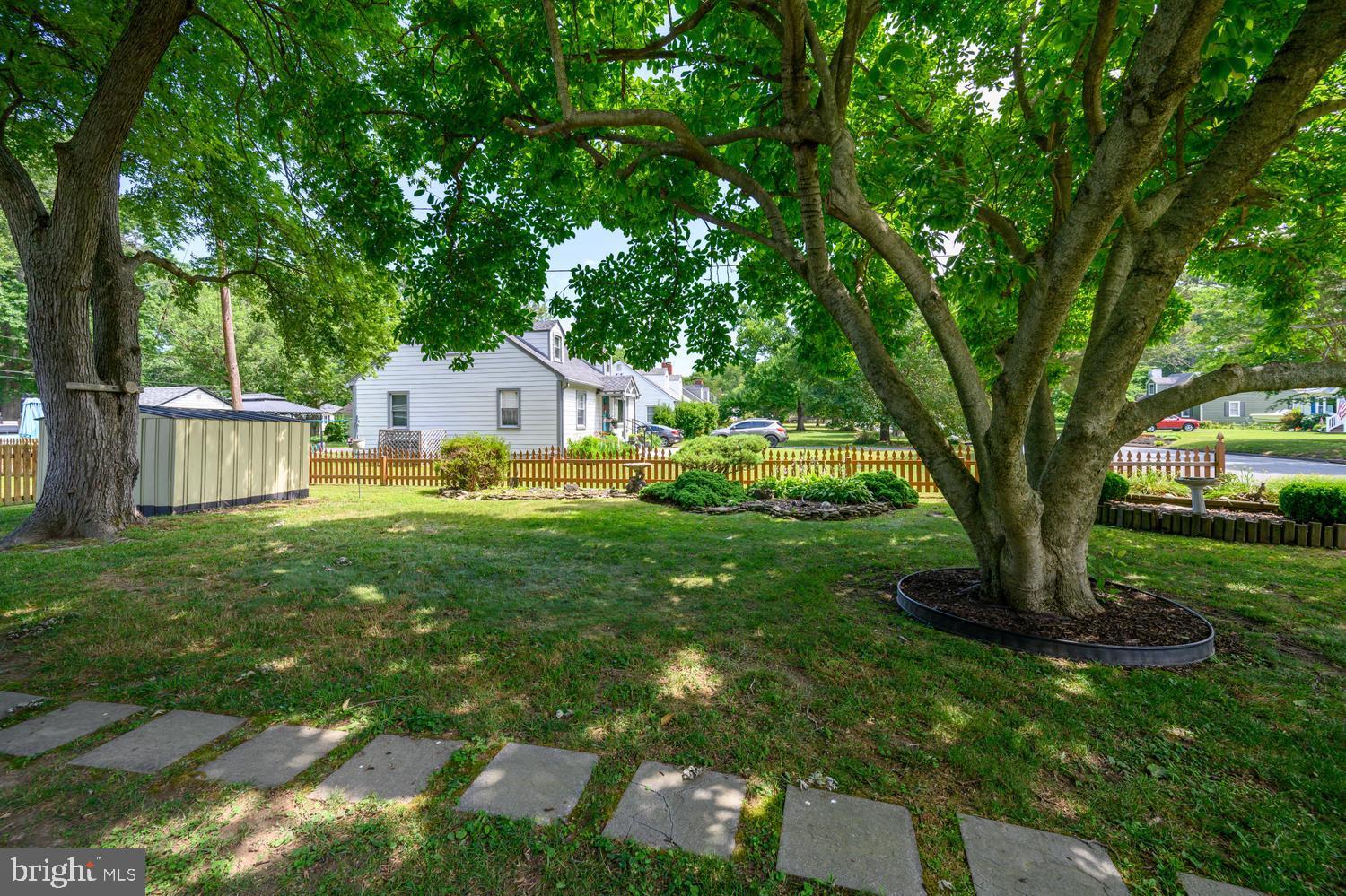EASTON - Residential