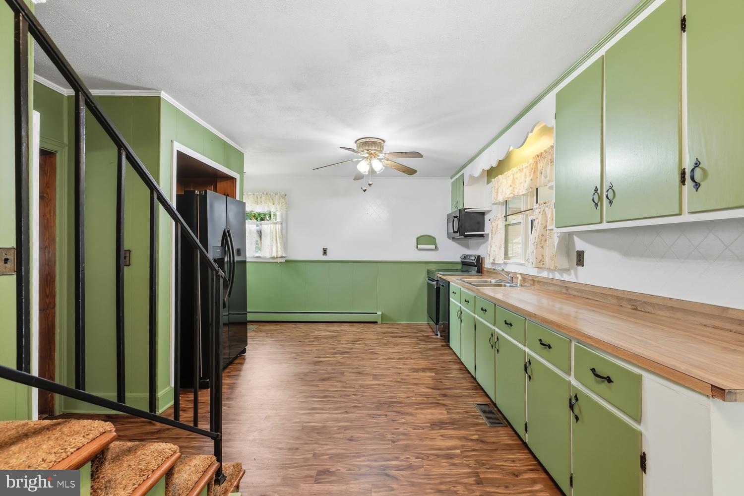 EASTON - Residential