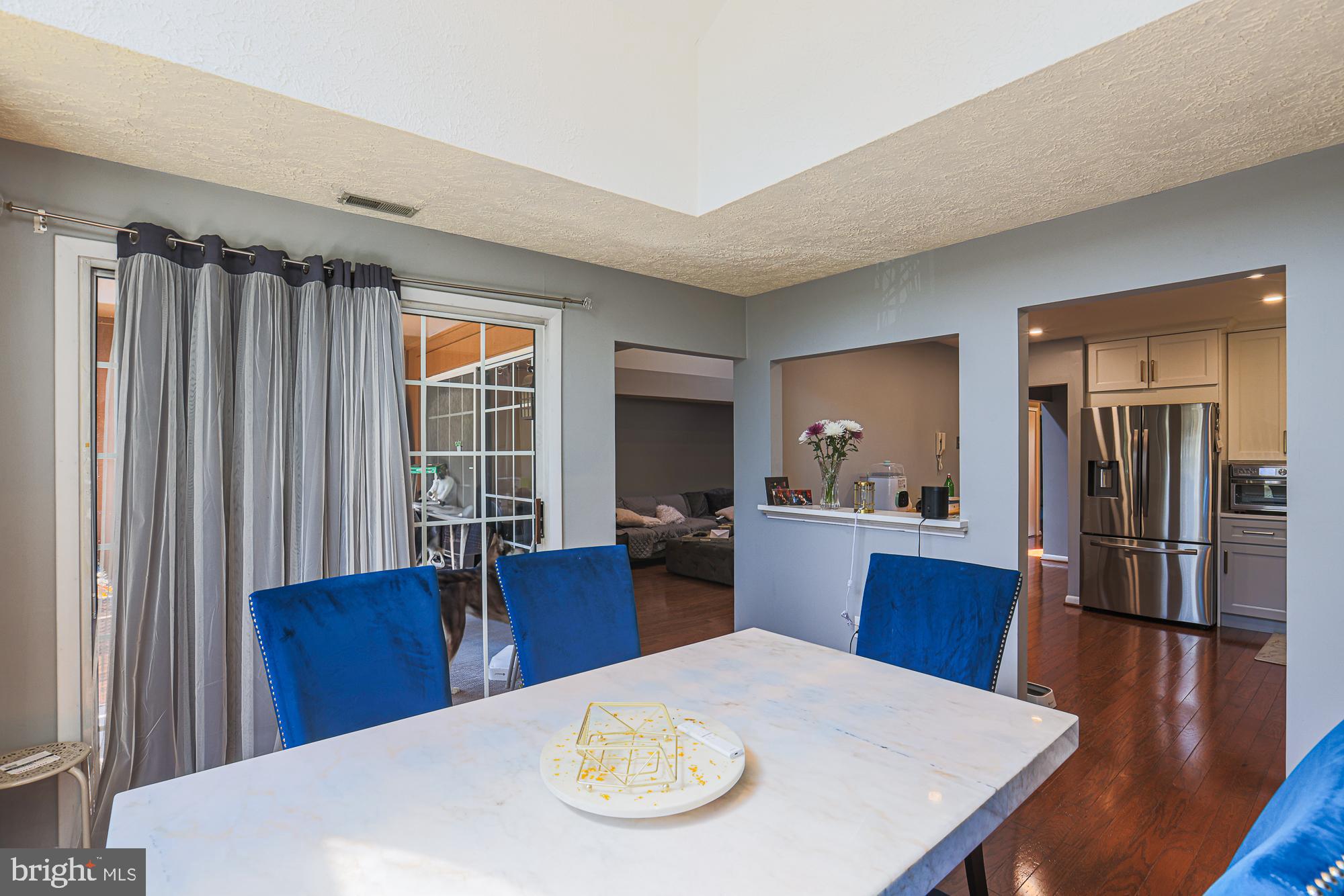 THE FALLS - Residential Lease
