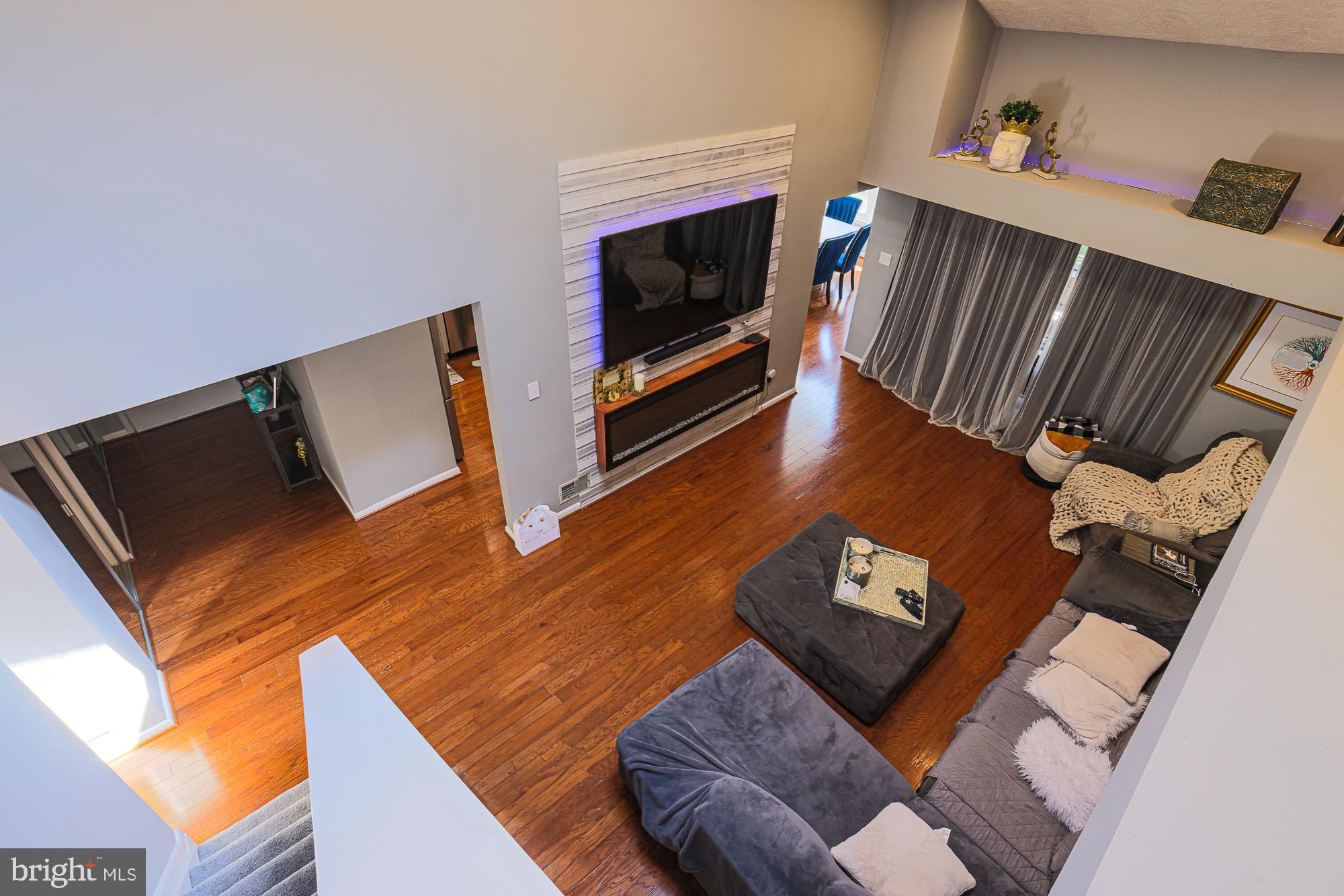 THE FALLS - Residential Lease