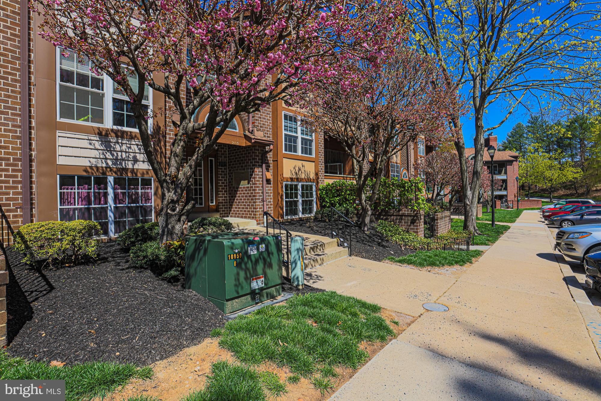 THE FALLS - Residential Lease
