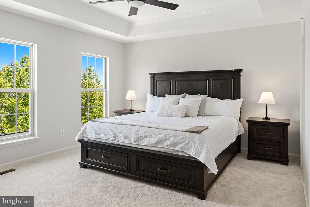 MADISON CRESCENT - Residential