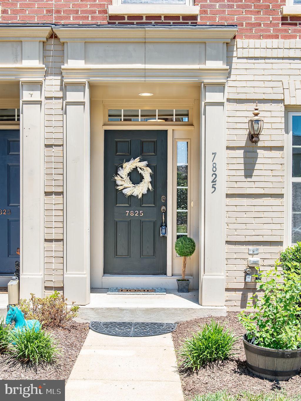 MADISON CRESCENT - Residential