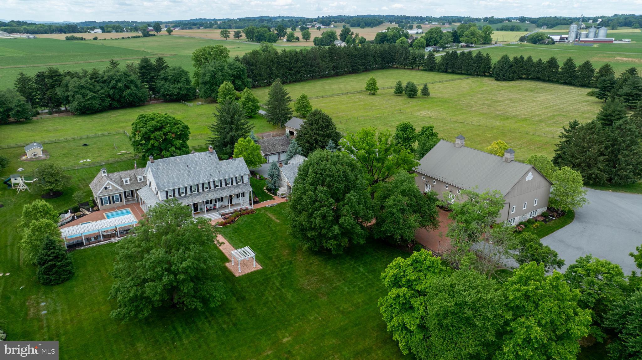 MOUNT JOY - Farm