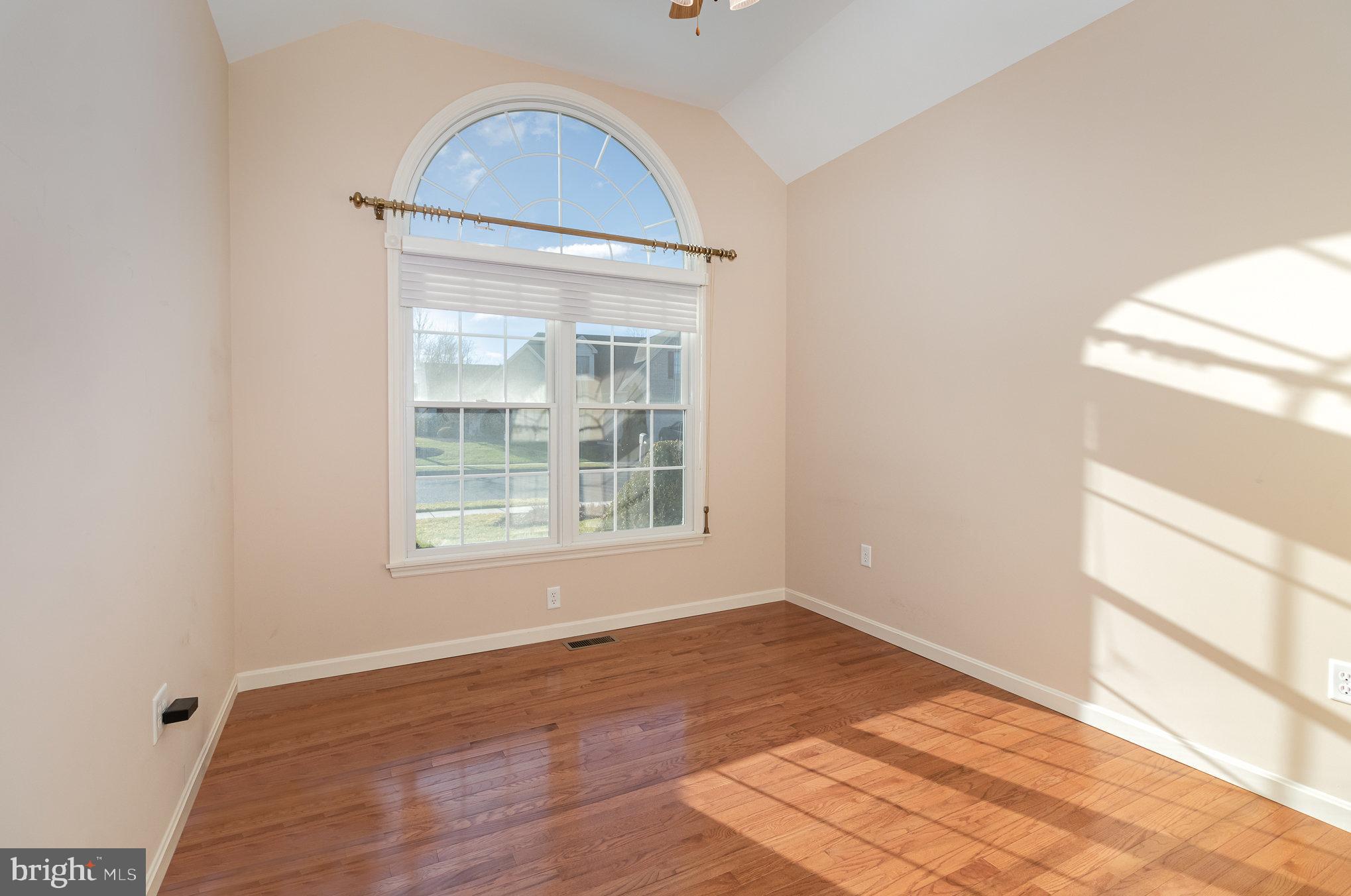 ASHCOMBE FARMS - Residential