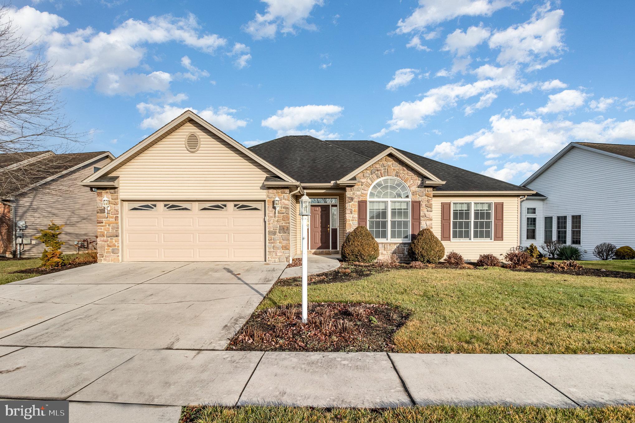 ASHCOMBE FARMS - Residential