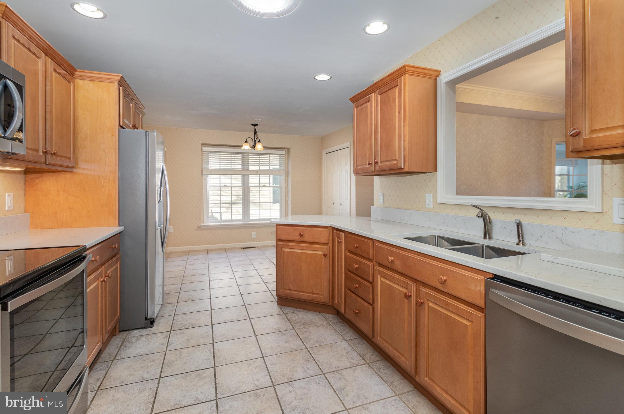ASHCOMBE FARMS - Residential