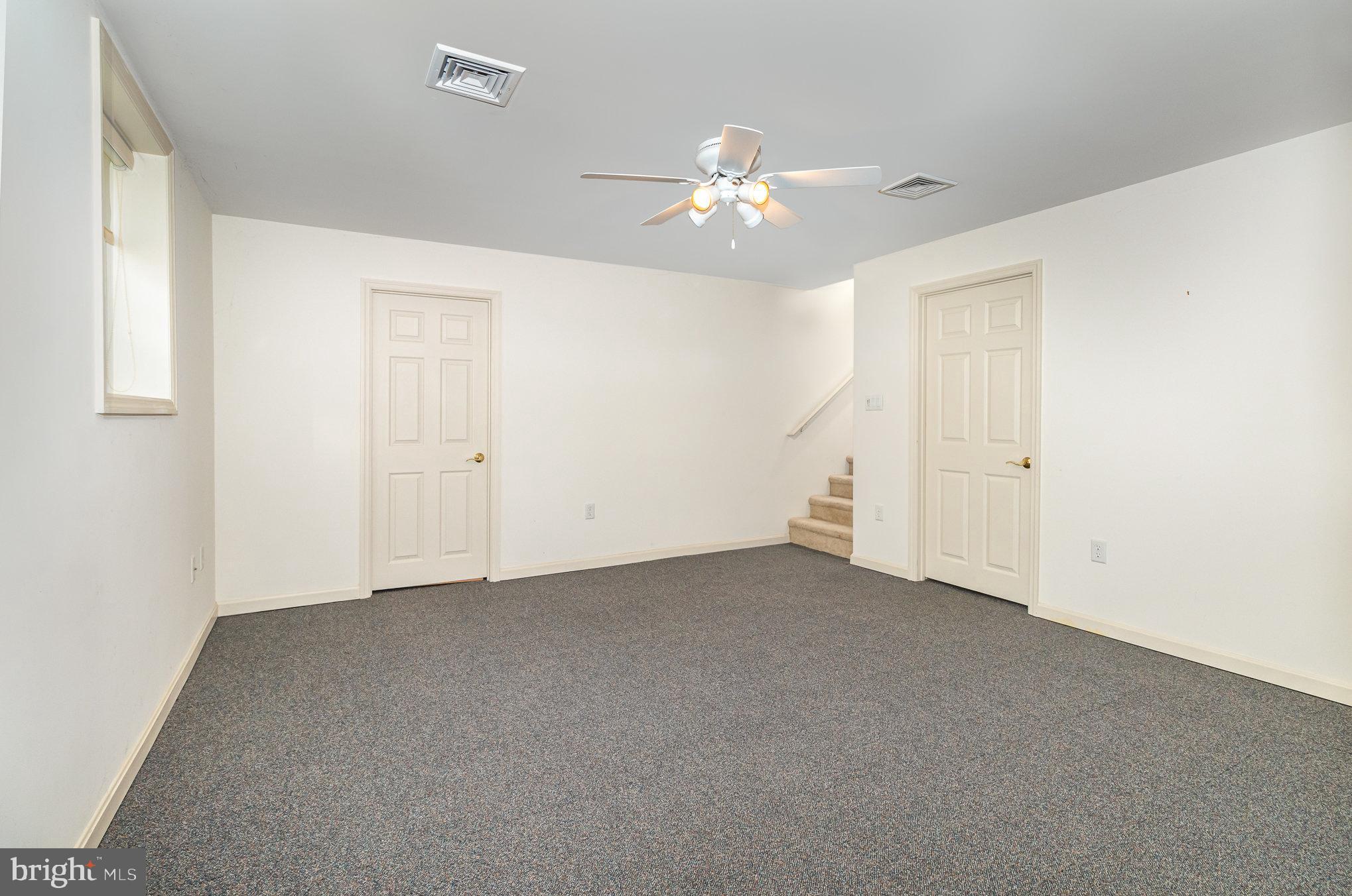 ASHCOMBE FARMS - Residential