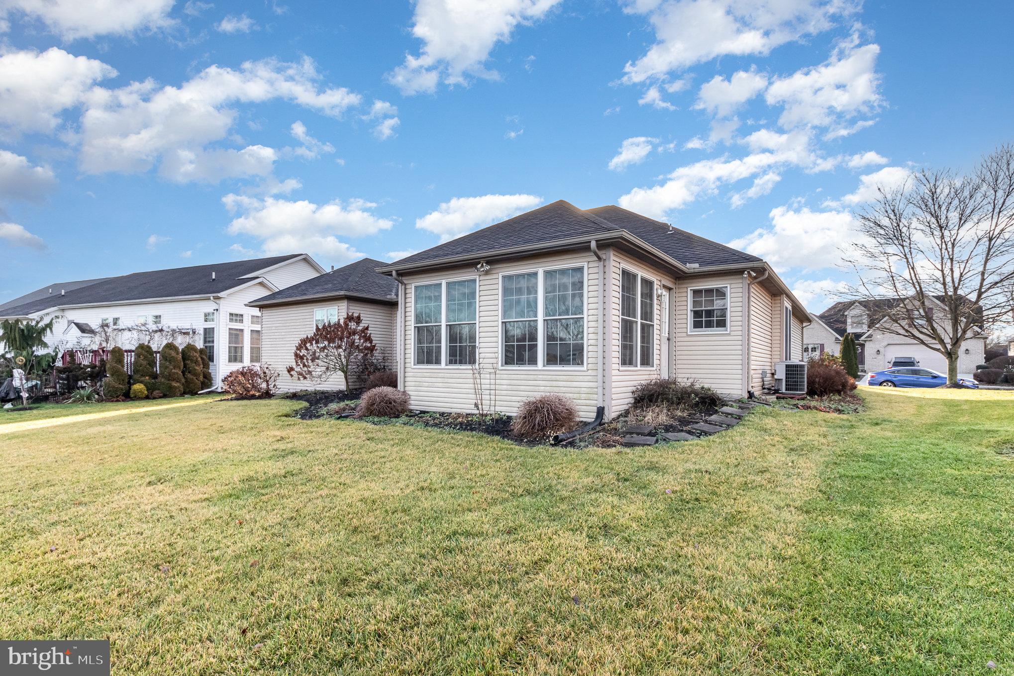 ASHCOMBE FARMS - Residential