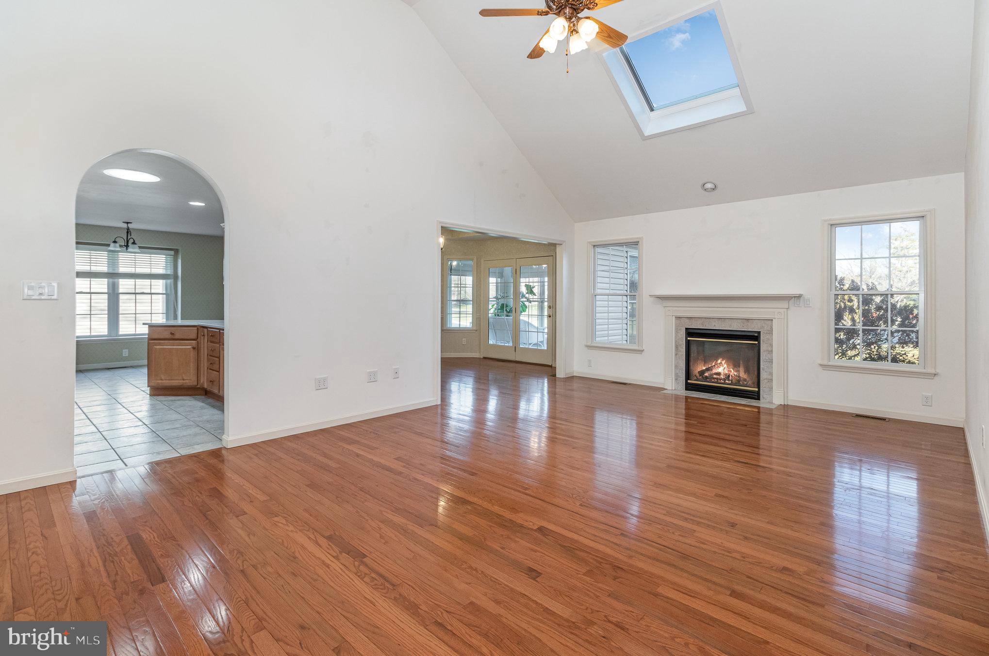 ASHCOMBE FARMS - Residential