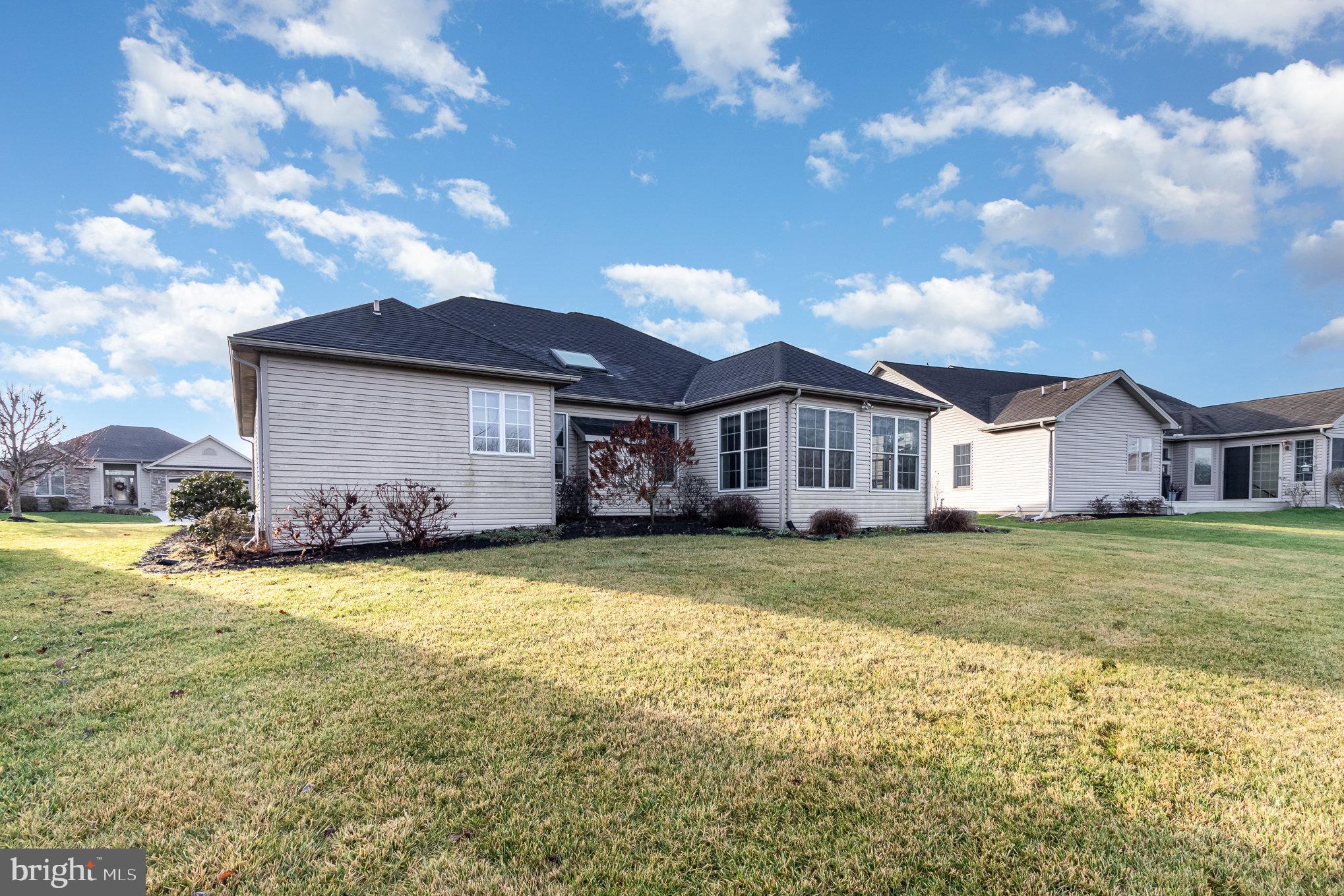ASHCOMBE FARMS - Residential