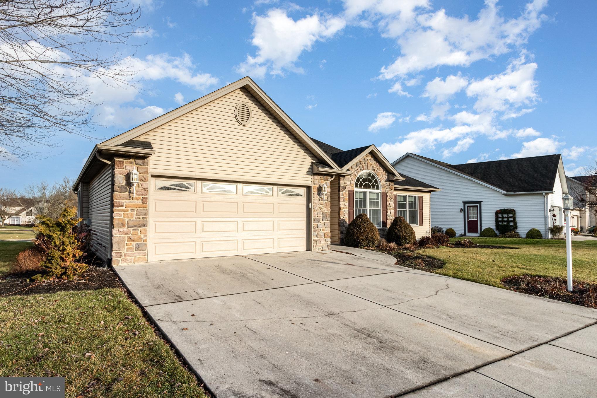 ASHCOMBE FARMS - Residential