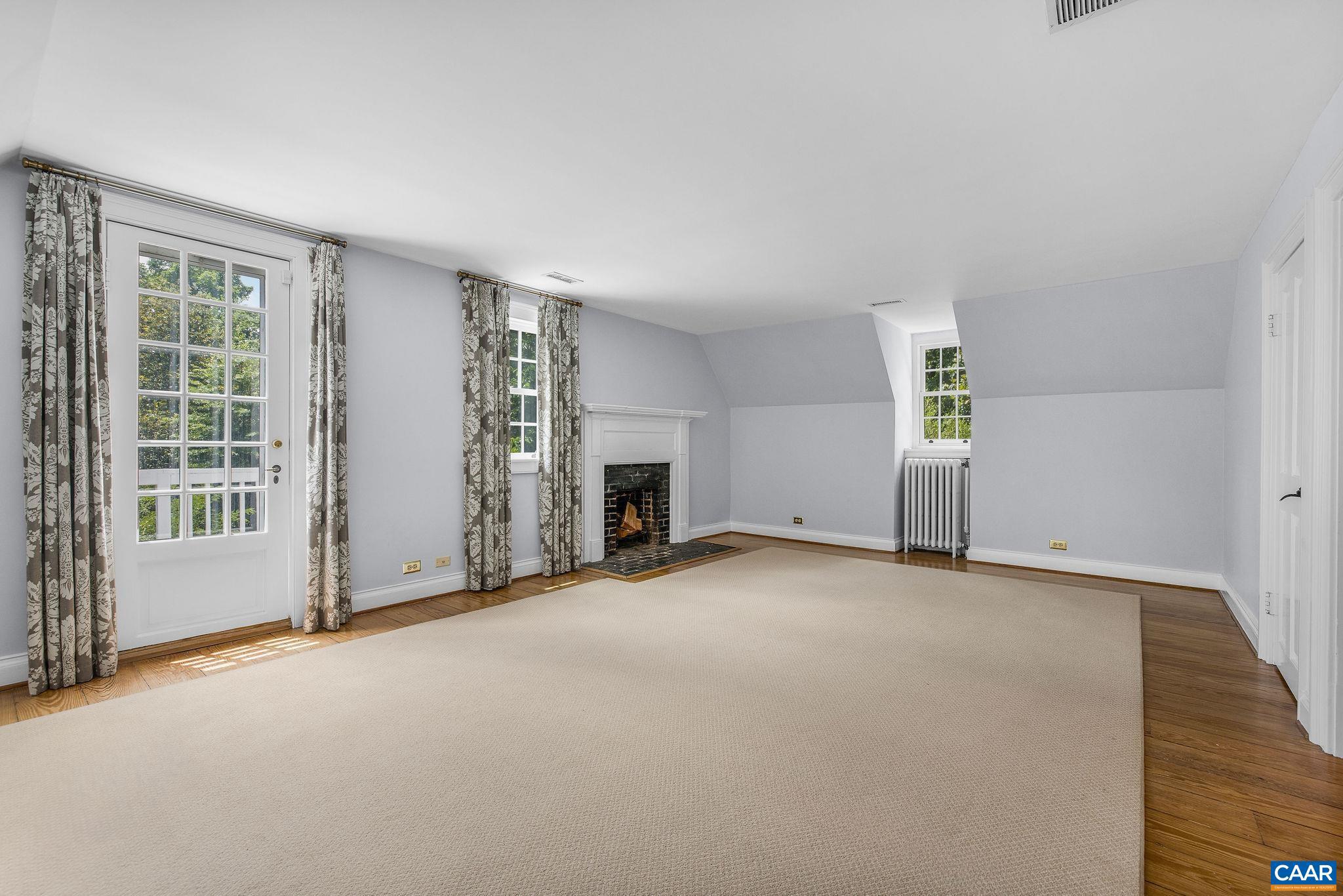 RUGBY - Residential