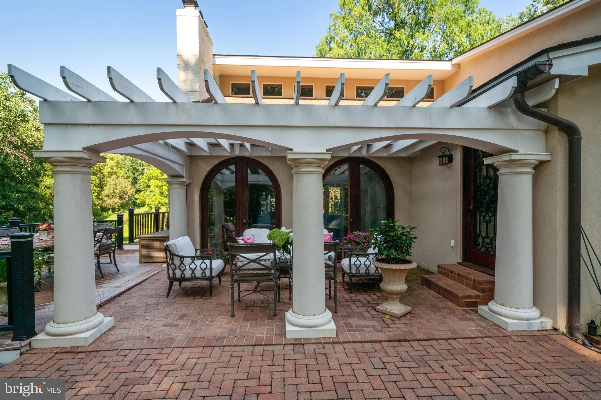 BEAU RIDGE - Residential