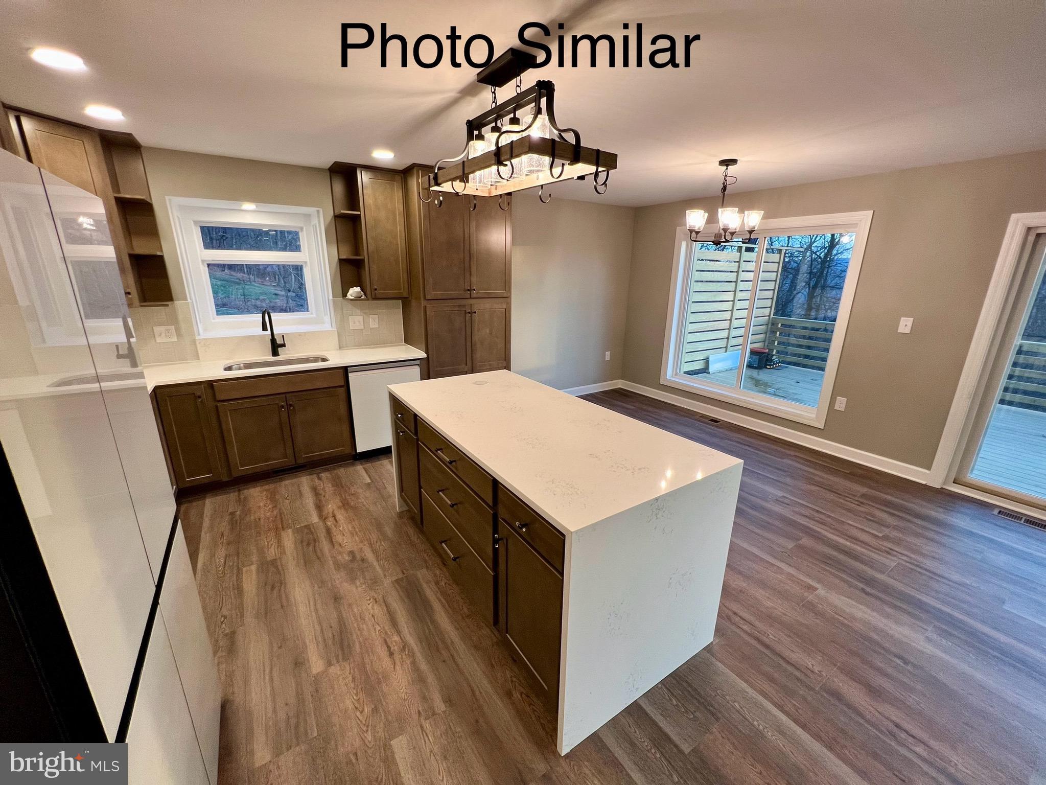 SKYLAND ESTATES - Residential