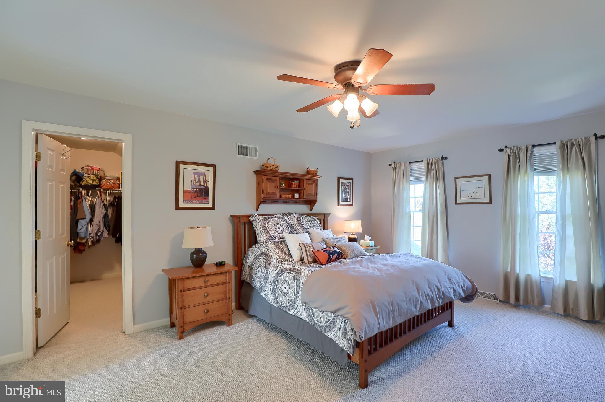 HUNTERS RIDGE - Residential