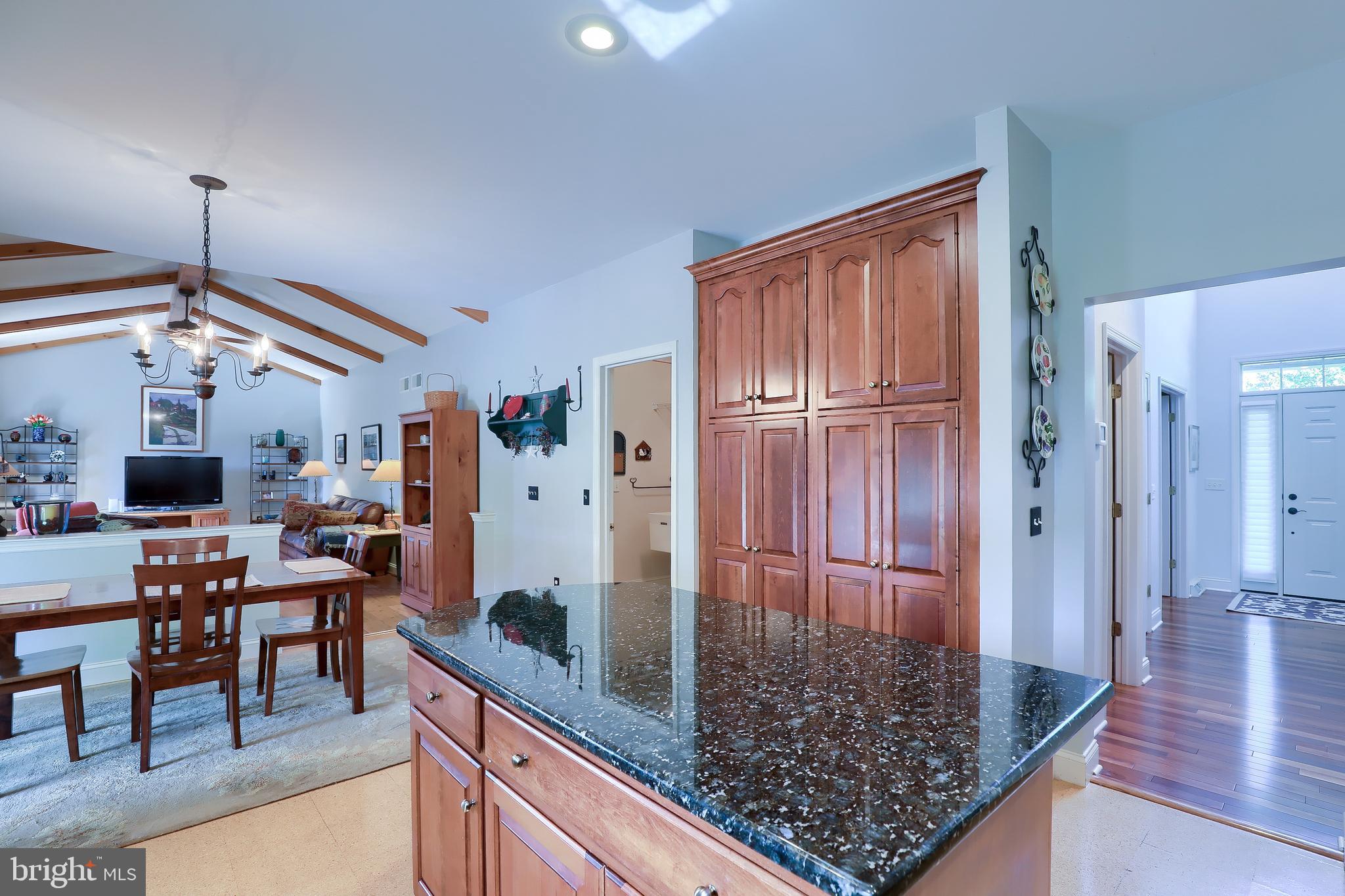 HUNTERS RIDGE - Residential