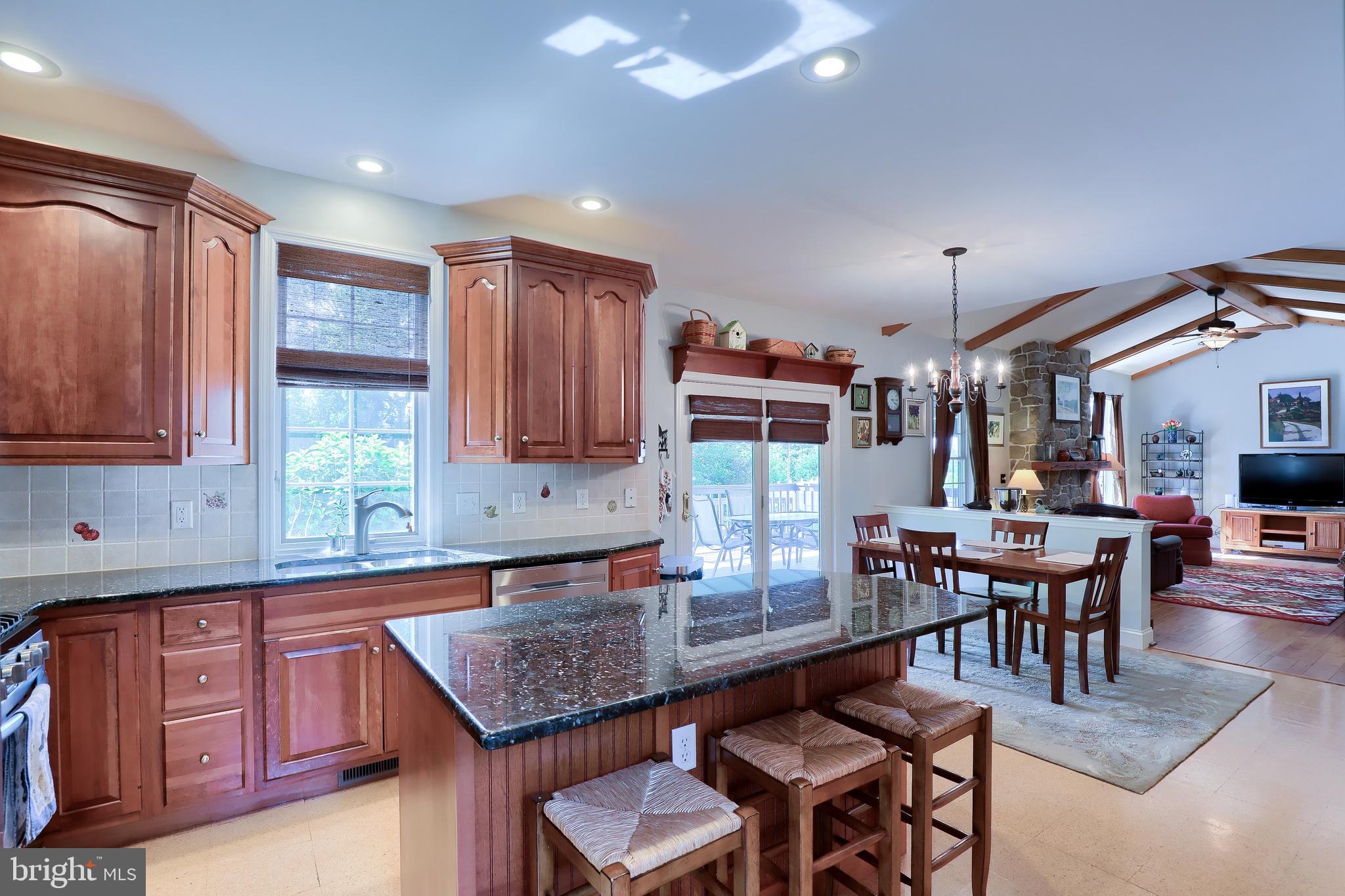 HUNTERS RIDGE - Residential