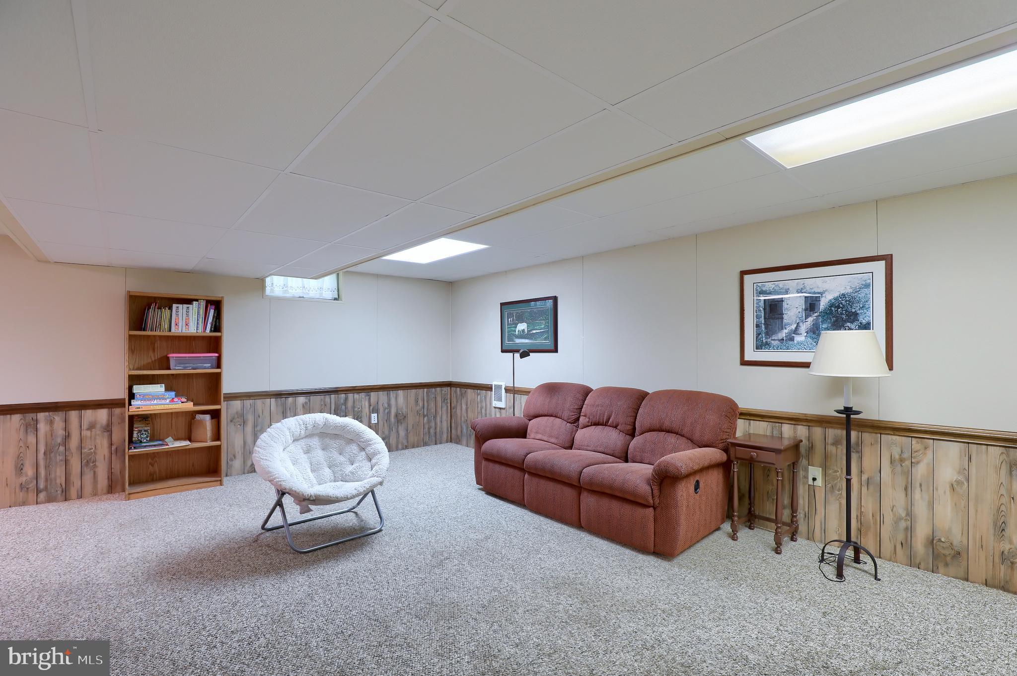 HUNTERS RIDGE - Residential
