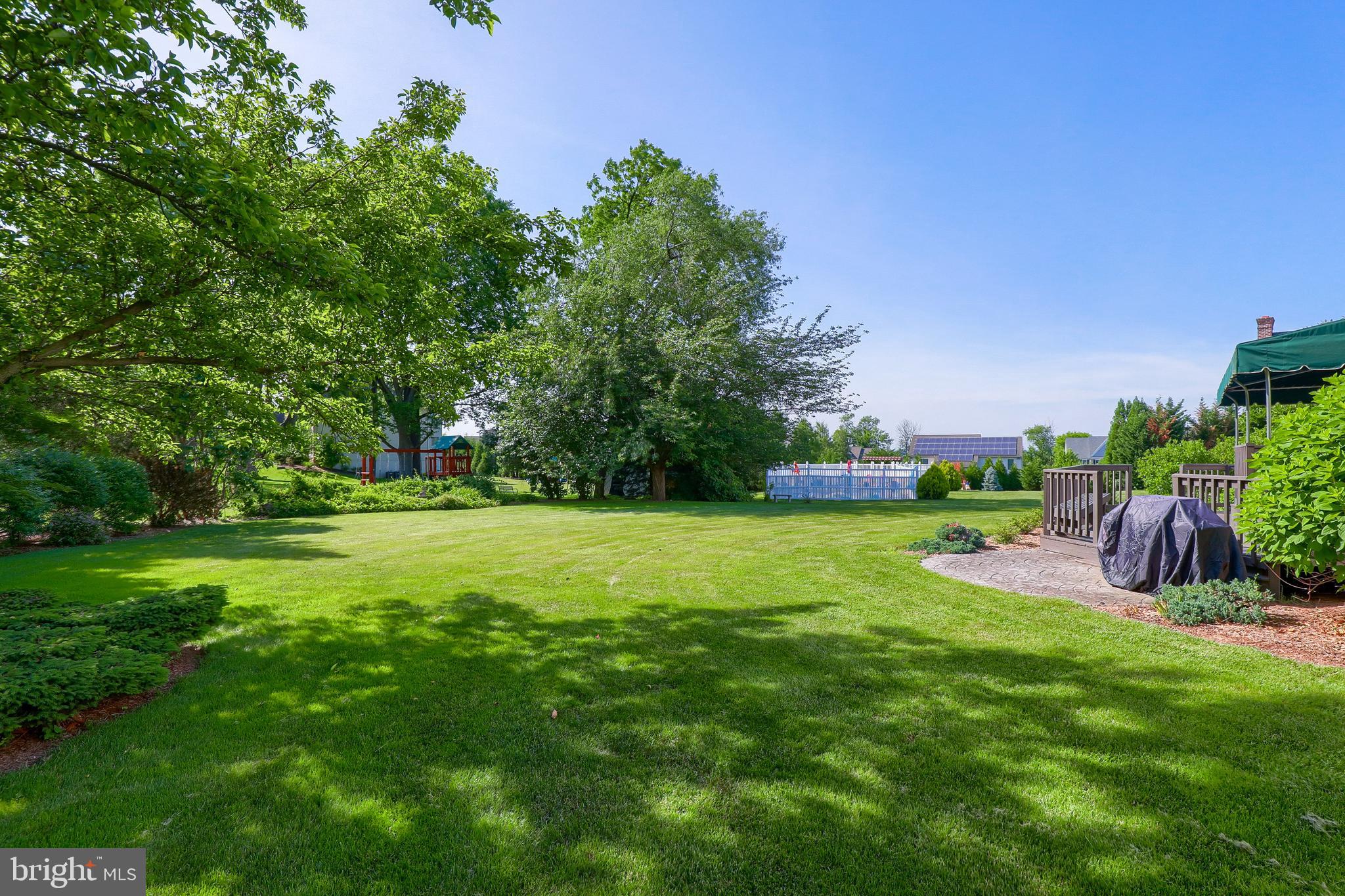 HUNTERS RIDGE - Residential