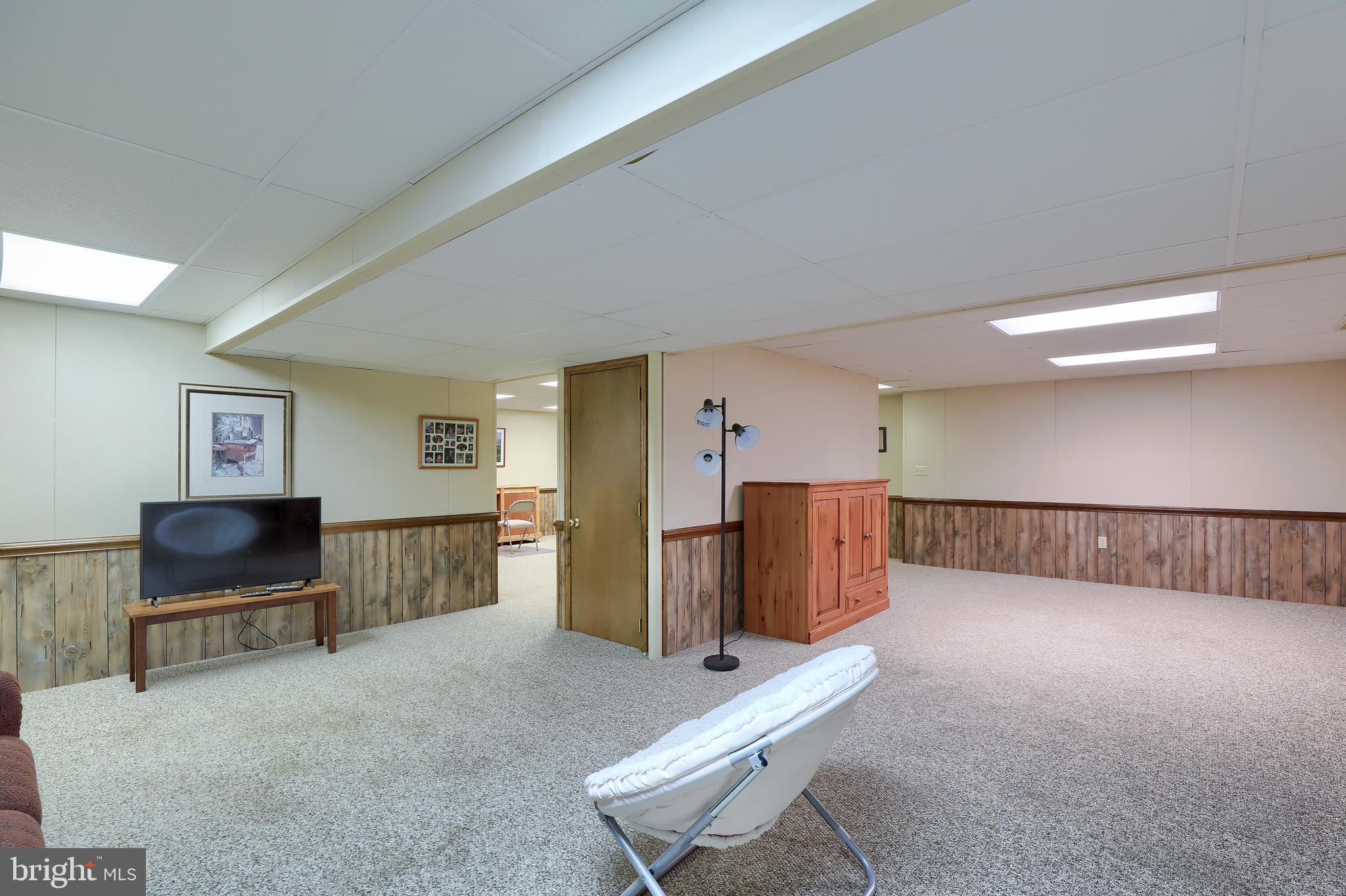 HUNTERS RIDGE - Residential