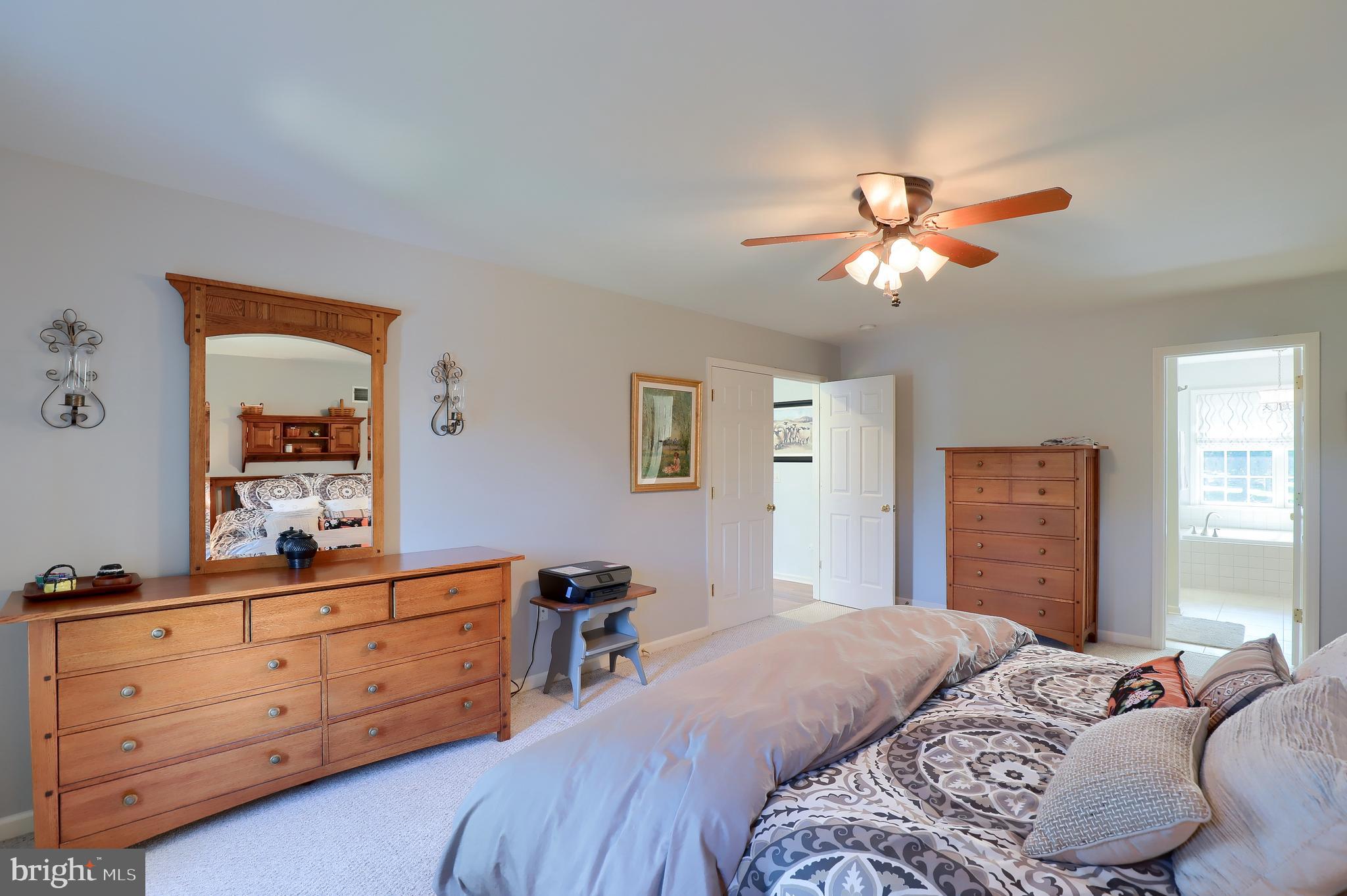 HUNTERS RIDGE - Residential