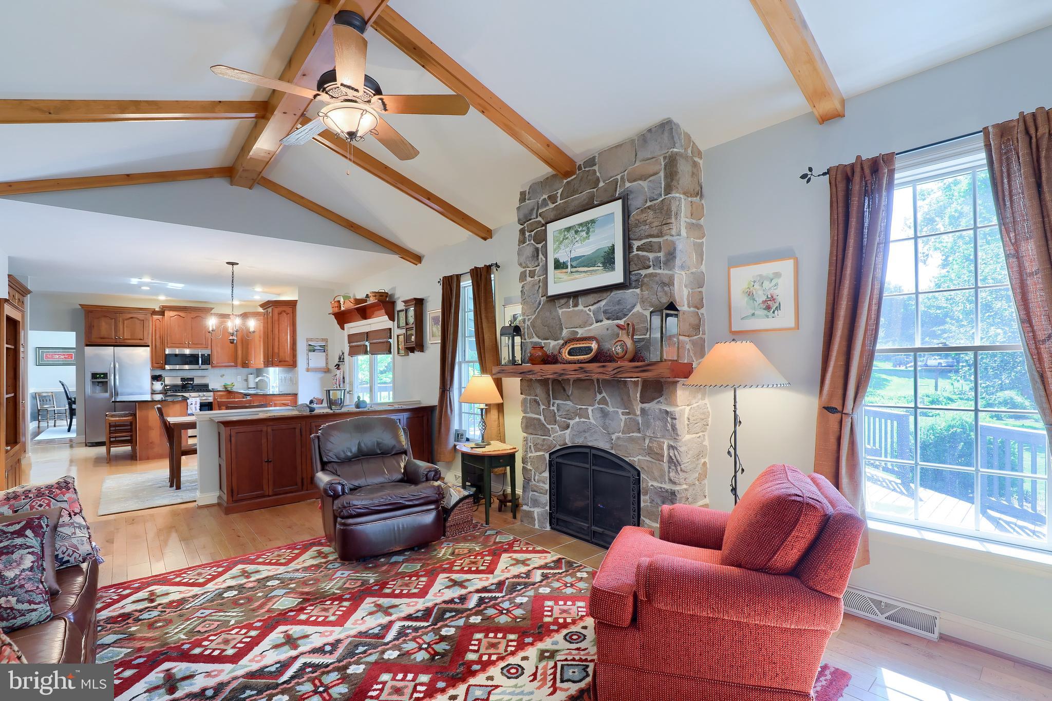 HUNTERS RIDGE - Residential
