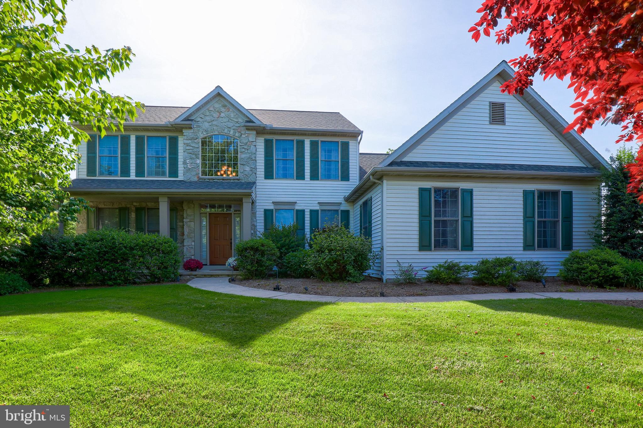 HUNTERS RIDGE - Residential