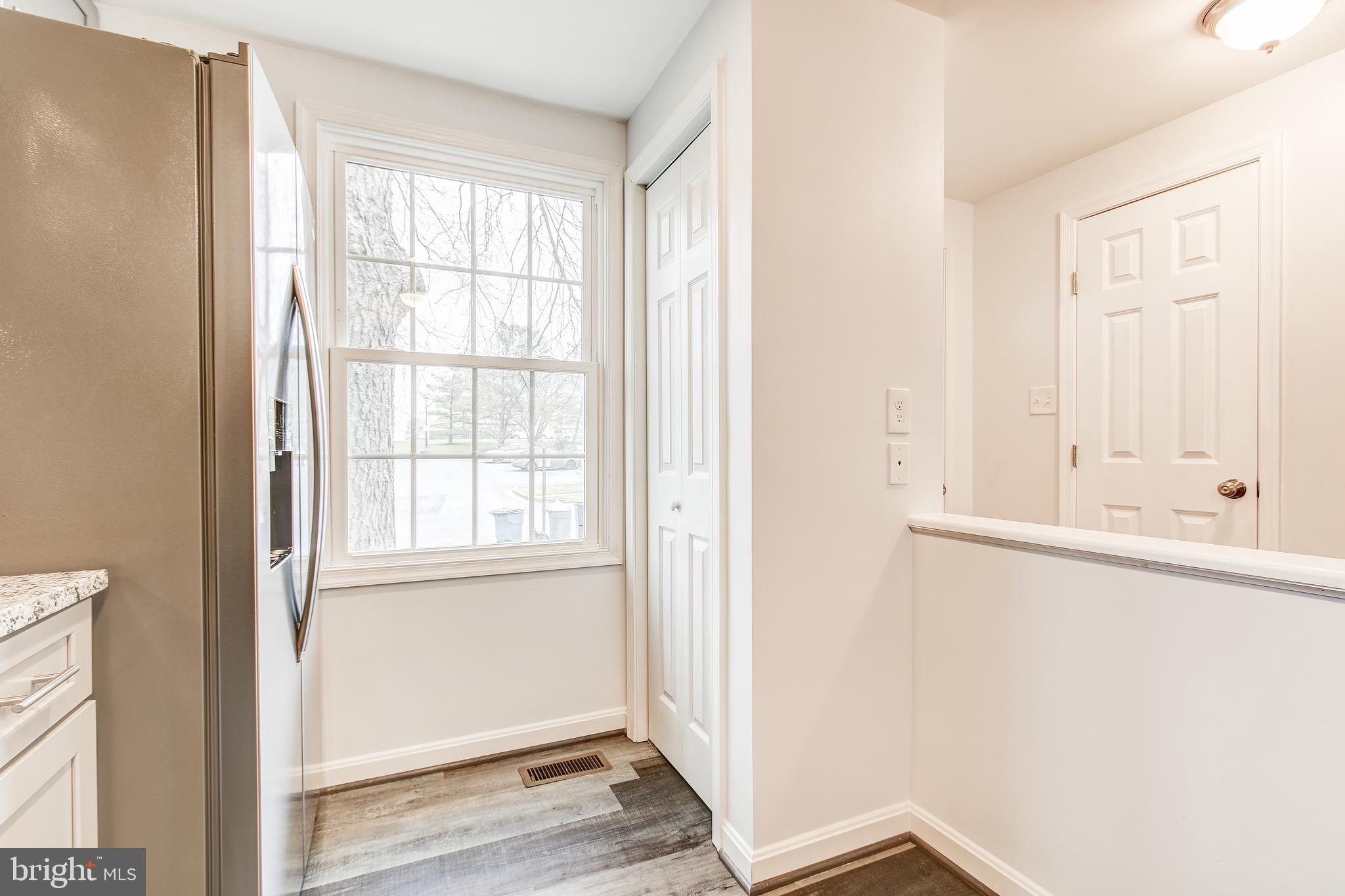 MIDDLEBROOK COMMONS - Residential