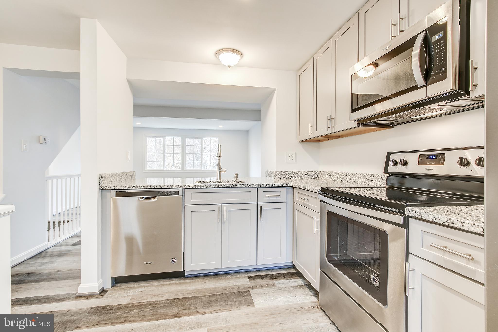 MIDDLEBROOK COMMONS - Residential