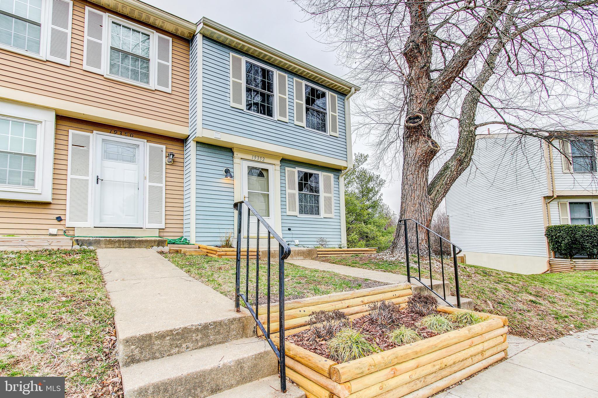 MIDDLEBROOK COMMONS - Residential