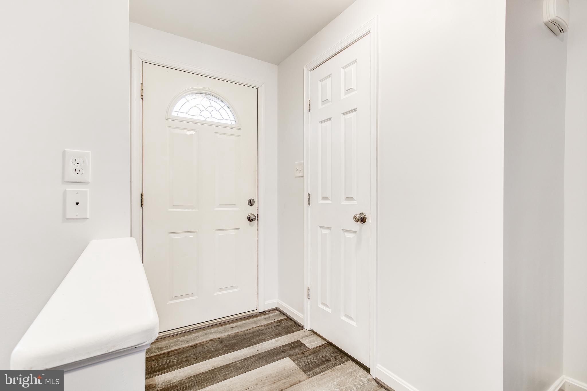 MIDDLEBROOK COMMONS - Residential