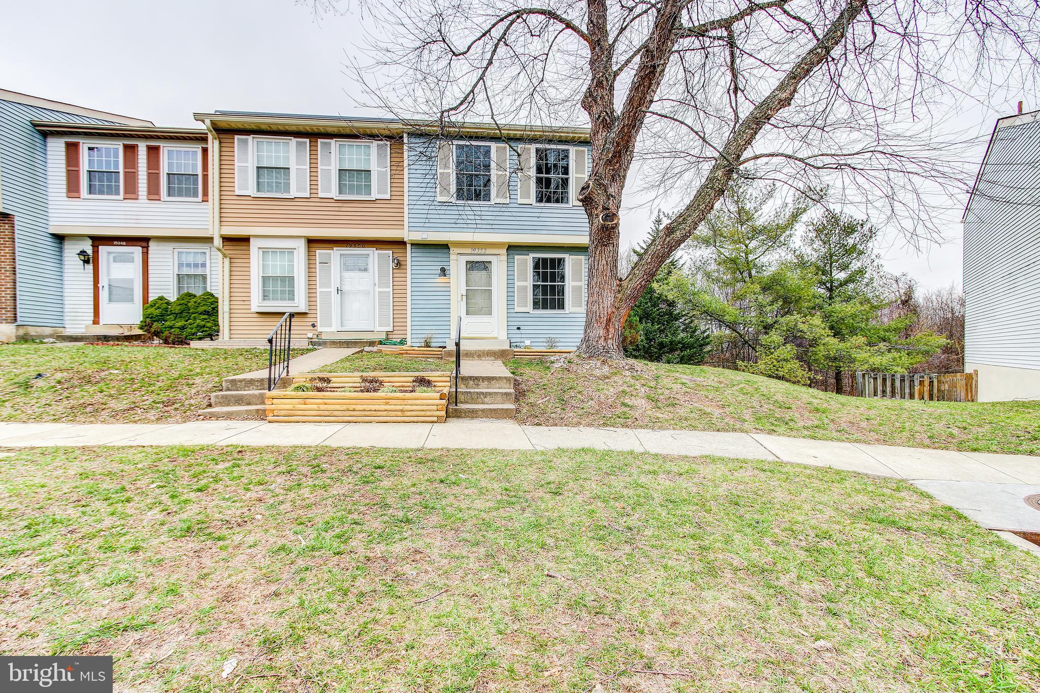 MIDDLEBROOK COMMONS - Residential