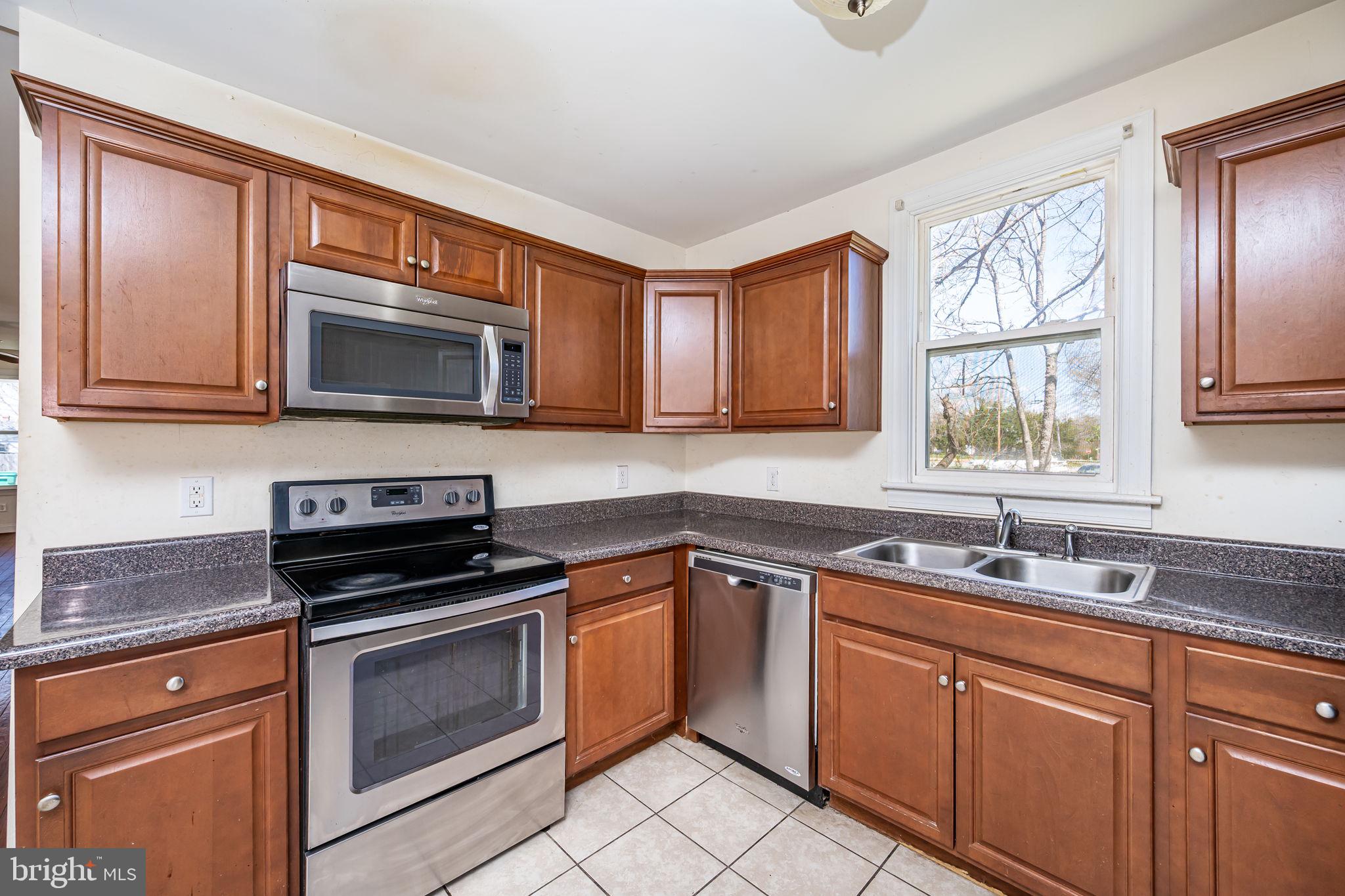 HIGHLAND SPRINGS - Residential