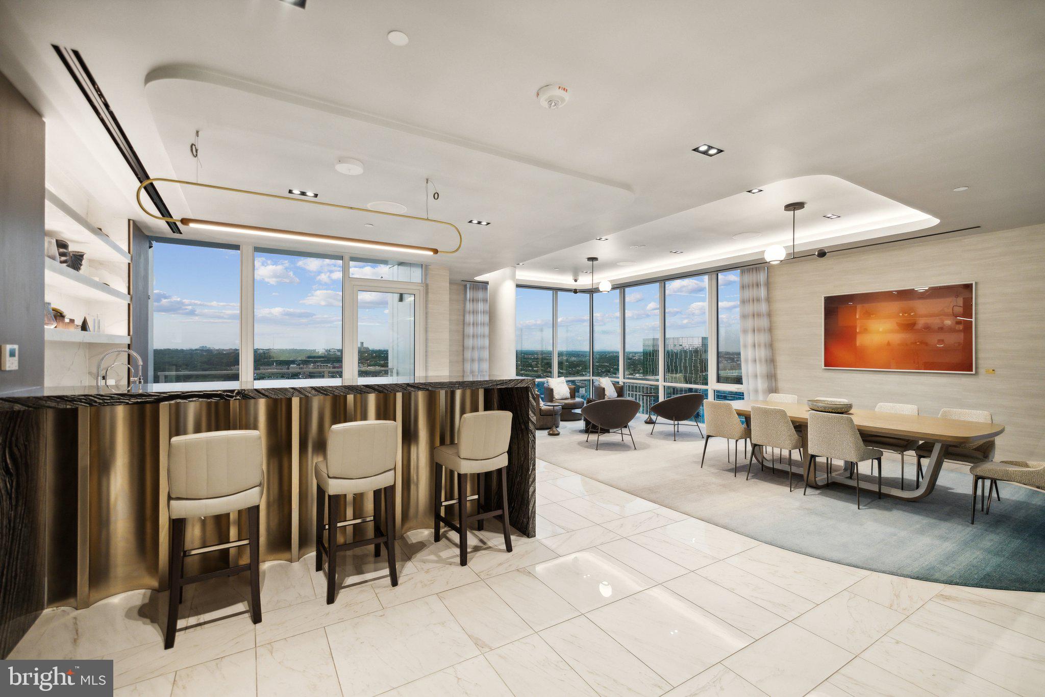 ROSSLYN - Residential