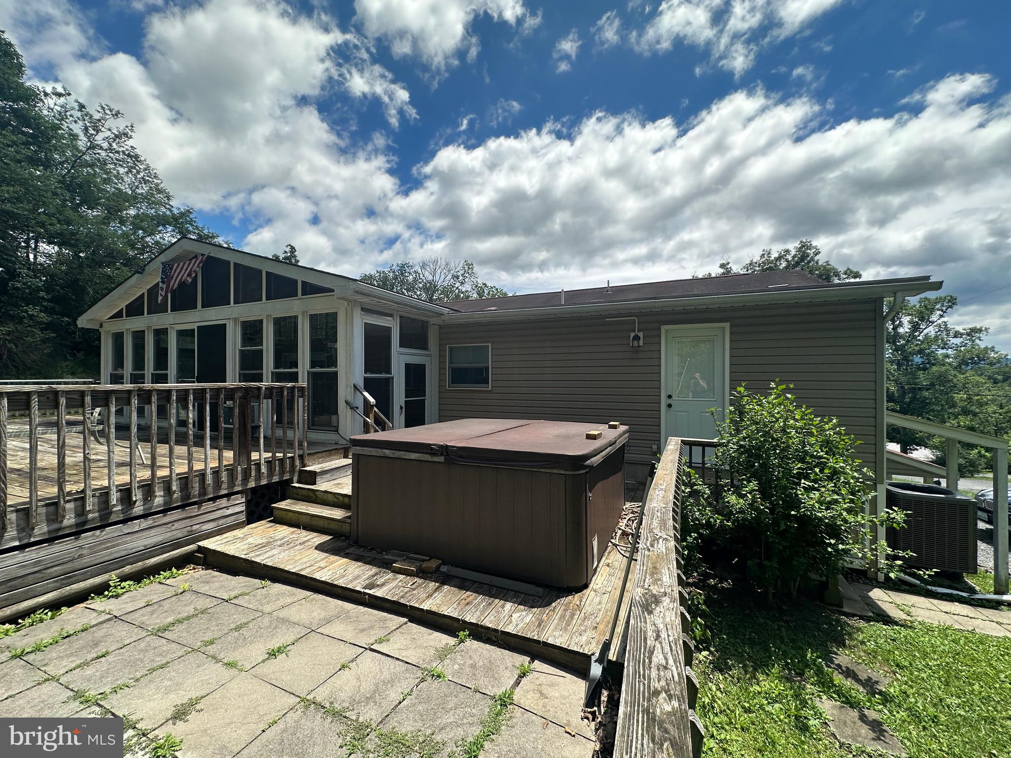 POTOMAC PARK - Residential