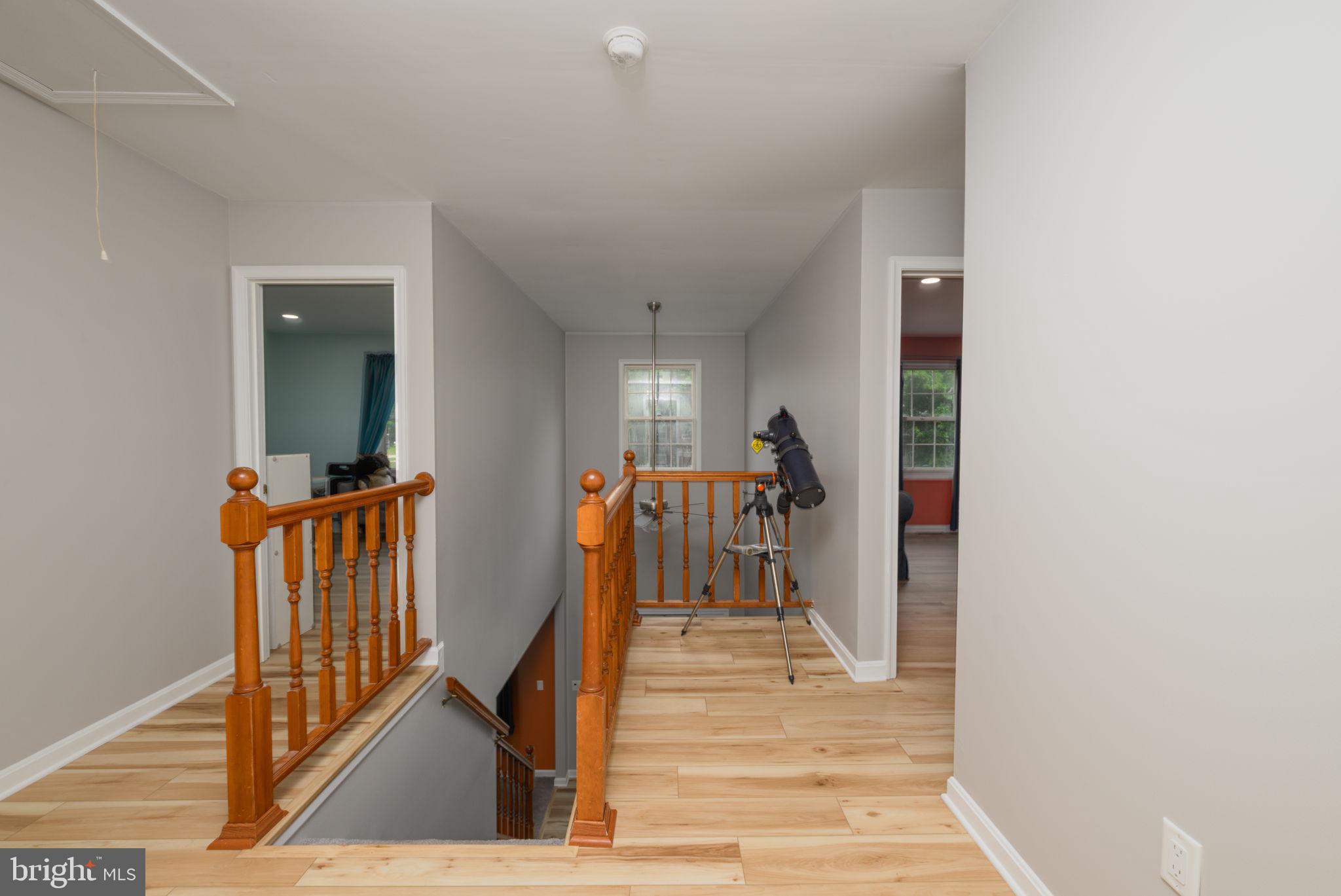 HIDDEN OAKS - Residential