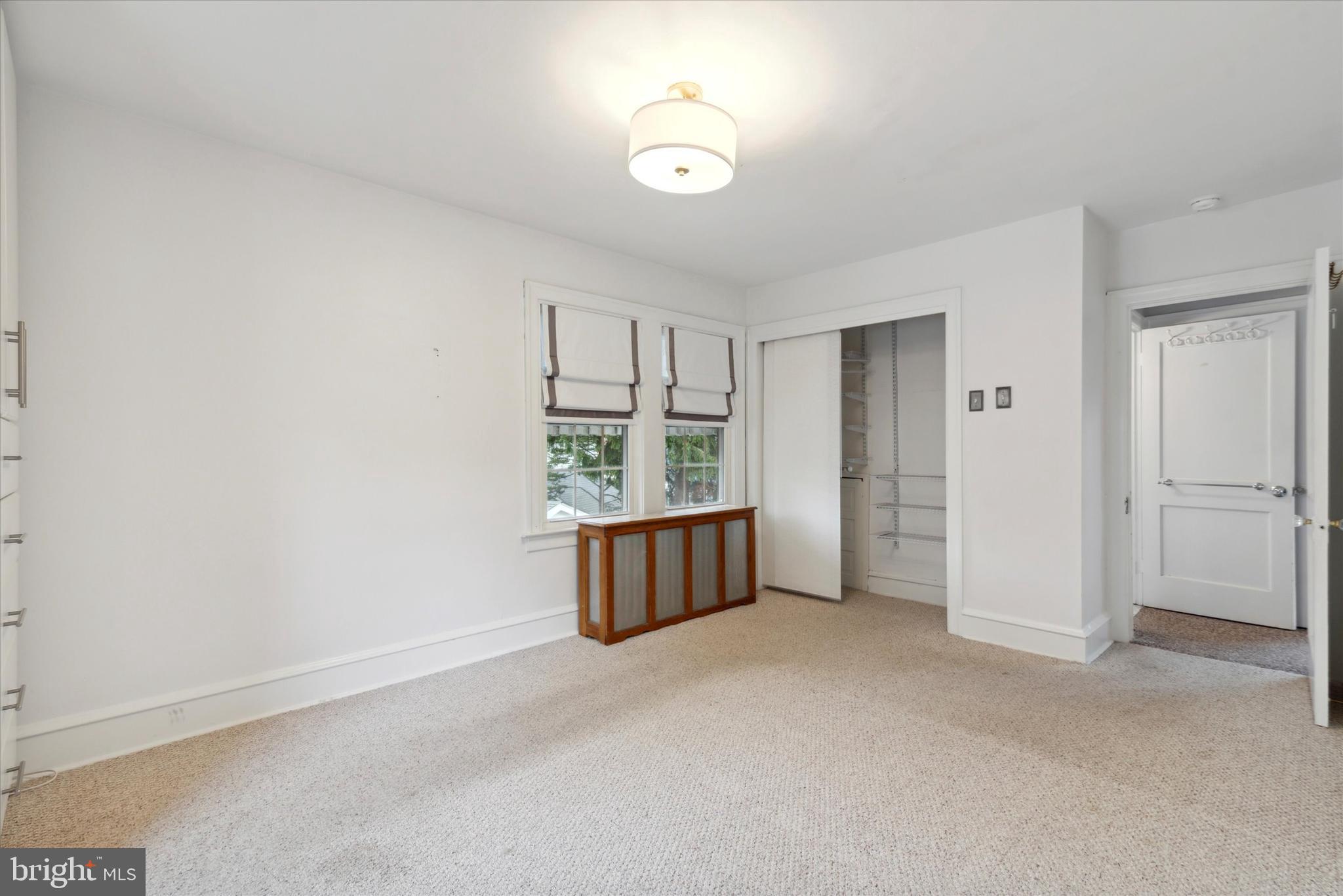 MERWOOD PARK - Residential